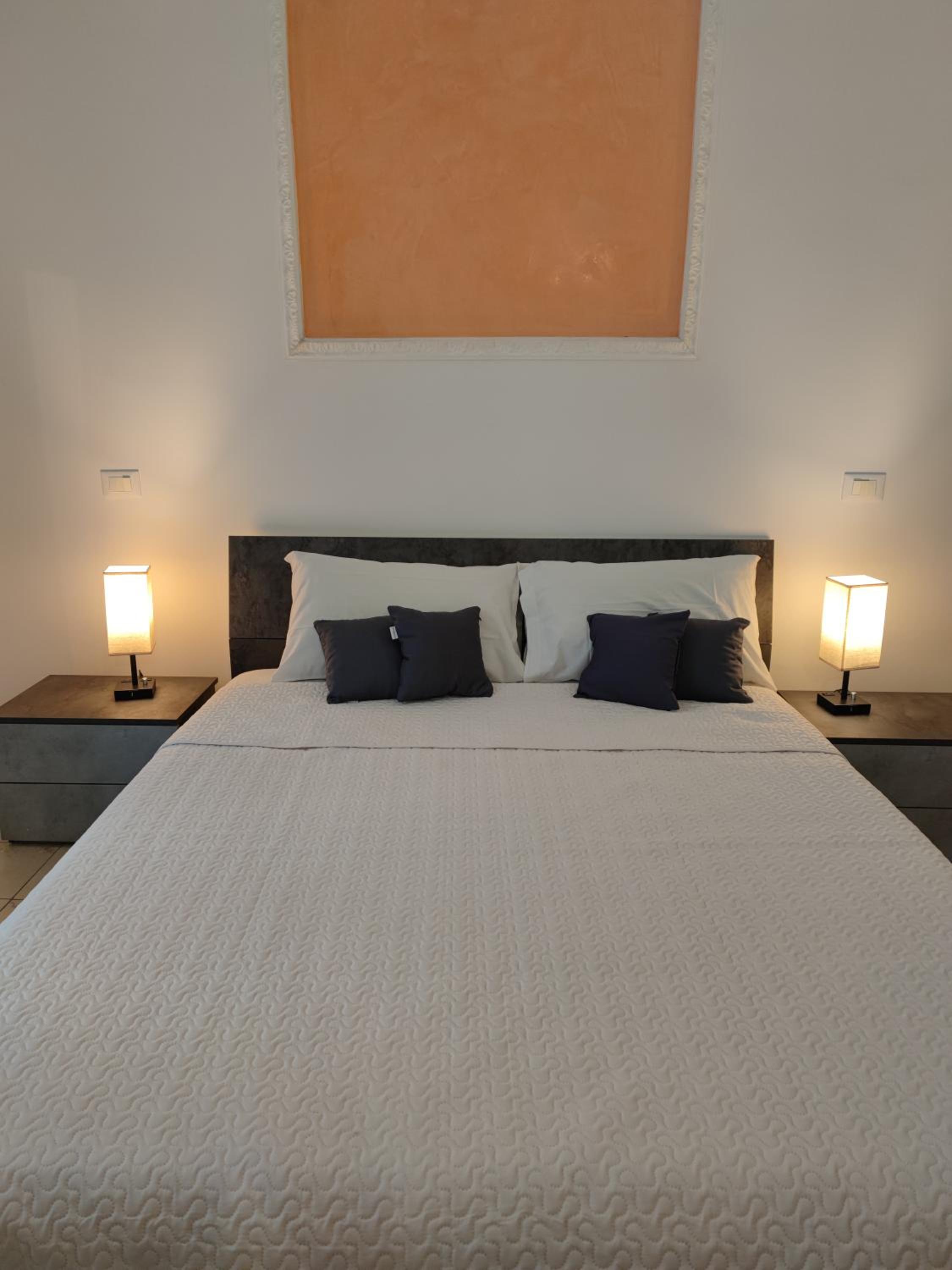 Standard Triple Room - Street View