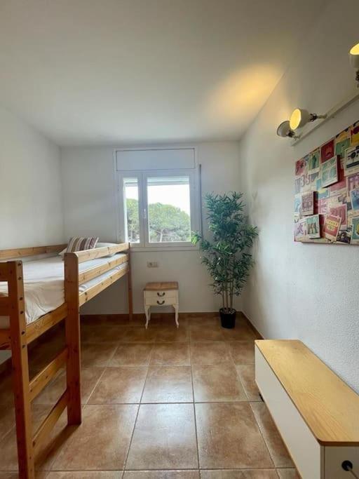 Casa de cuatro habitaciones