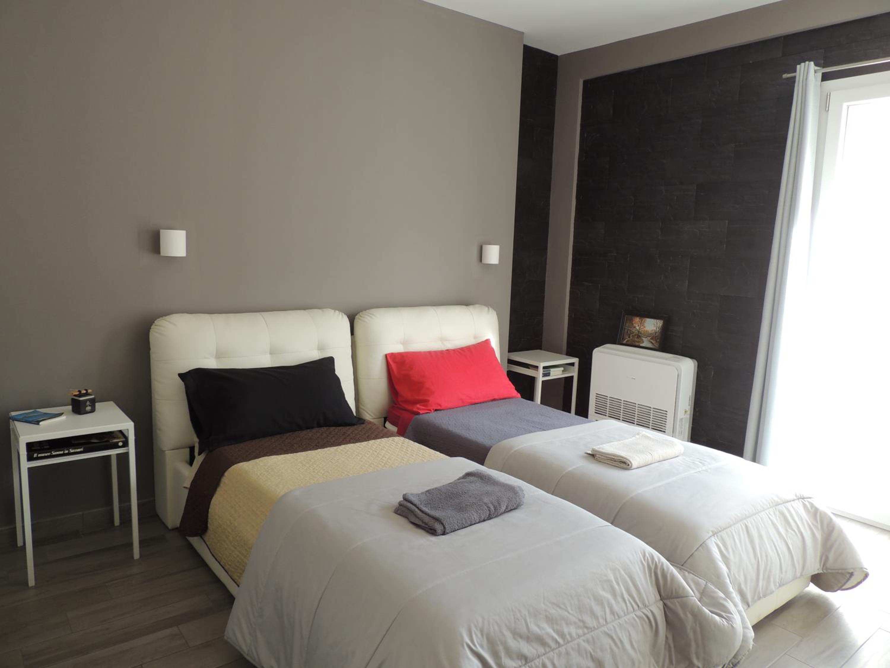 Double or Twin Room with Private Bathroom photo 2