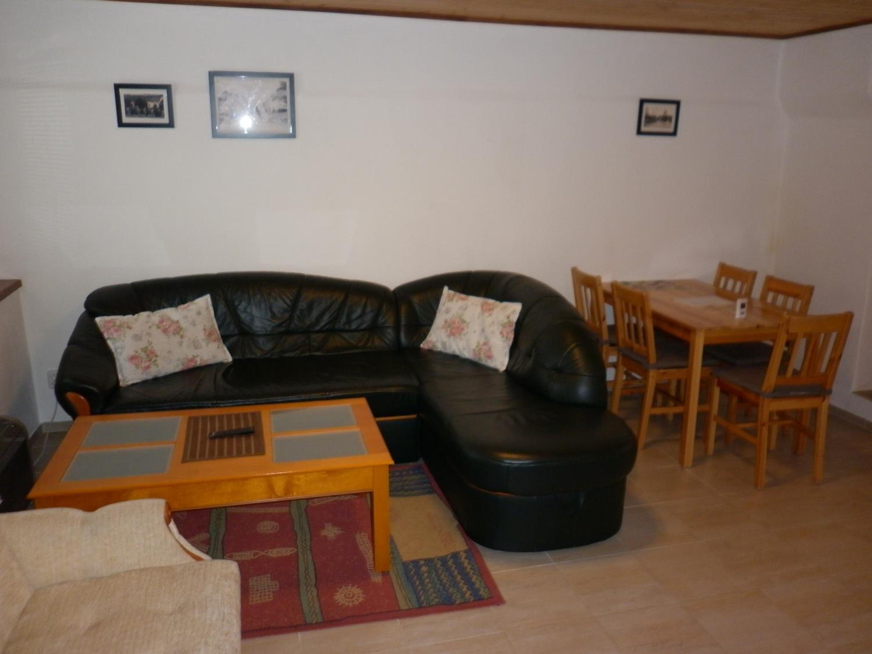 Apartment - Ground Floor photo 2