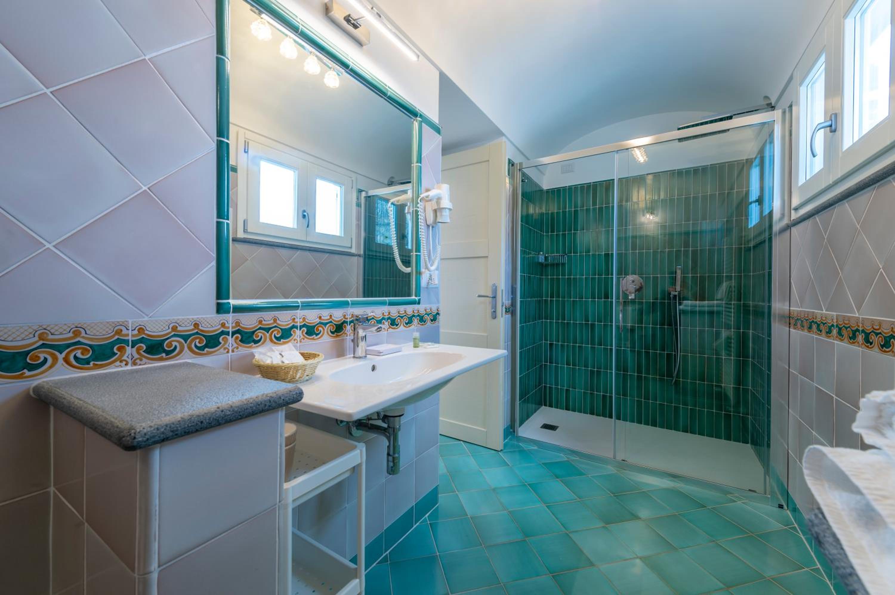 Junior Suite with Balcony photo 3