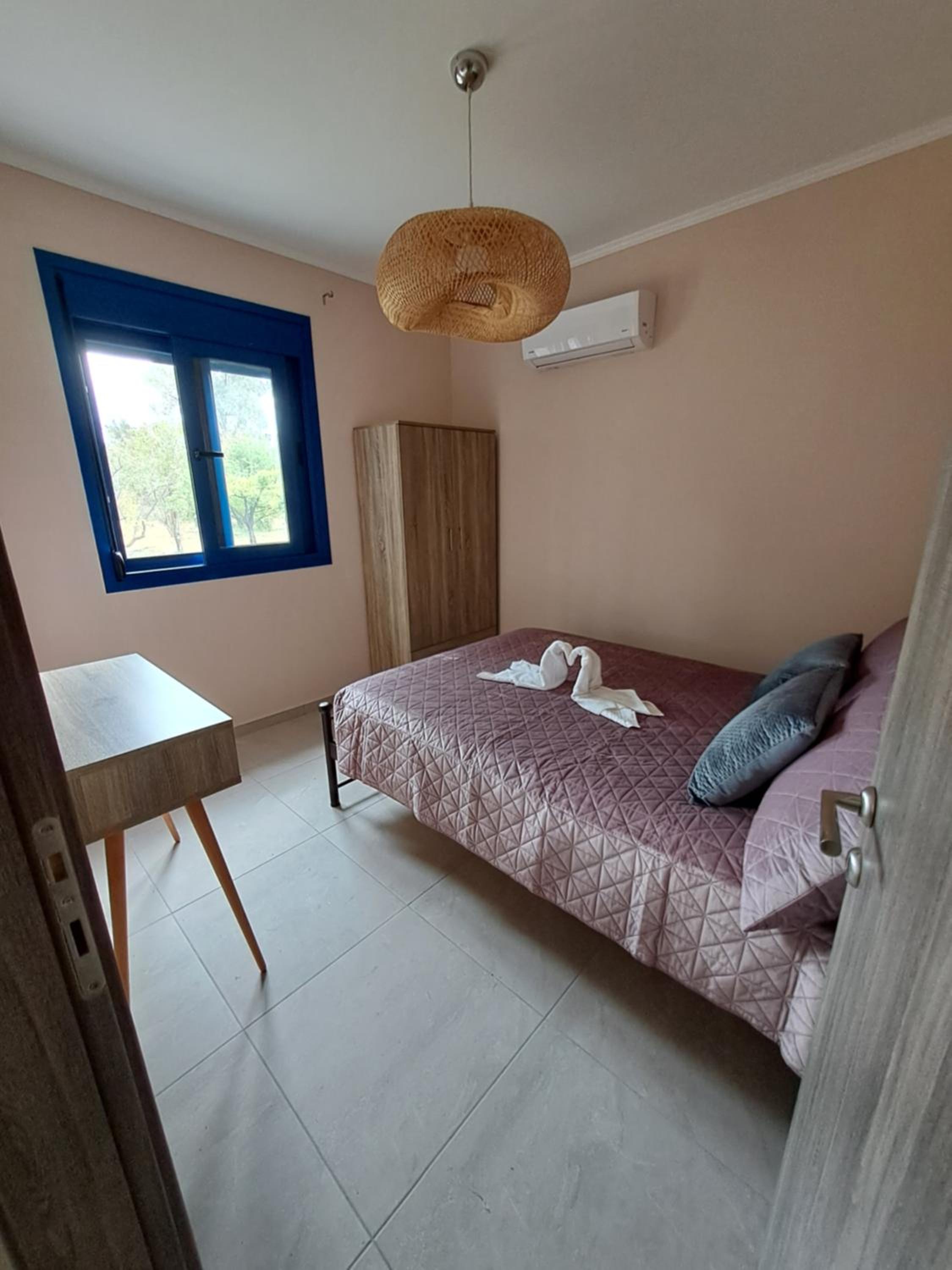 Three-Bedroom Villa photo 2