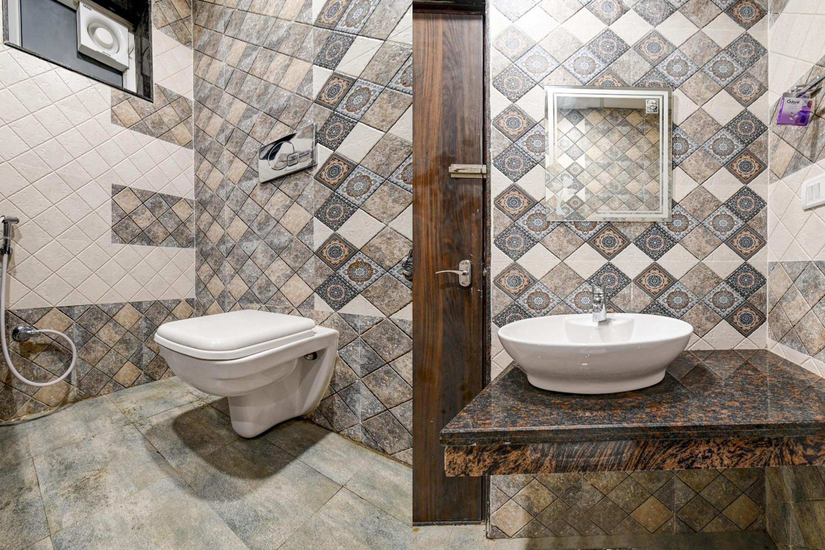 Classic Triple Room photo 2