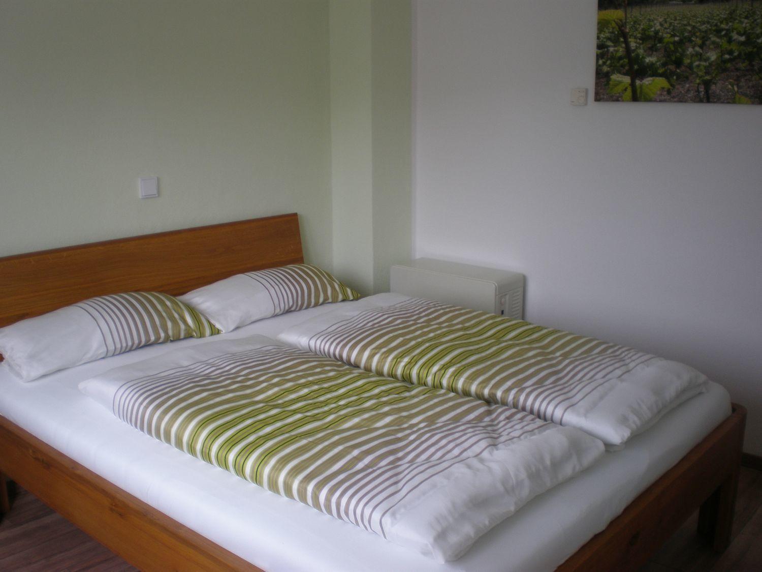 One-Bedroom House photo 1