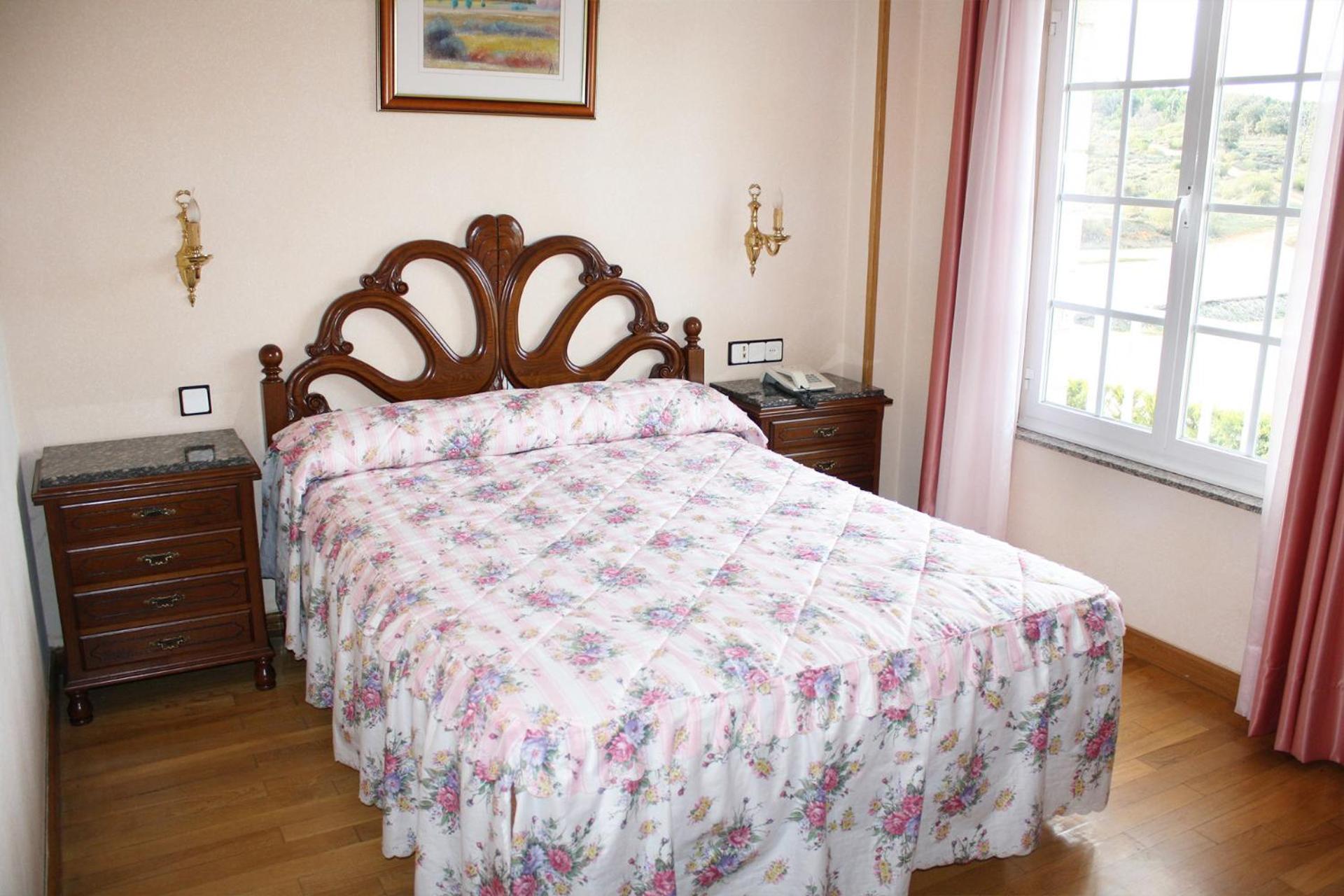 Habitación Doble con Baño Privado