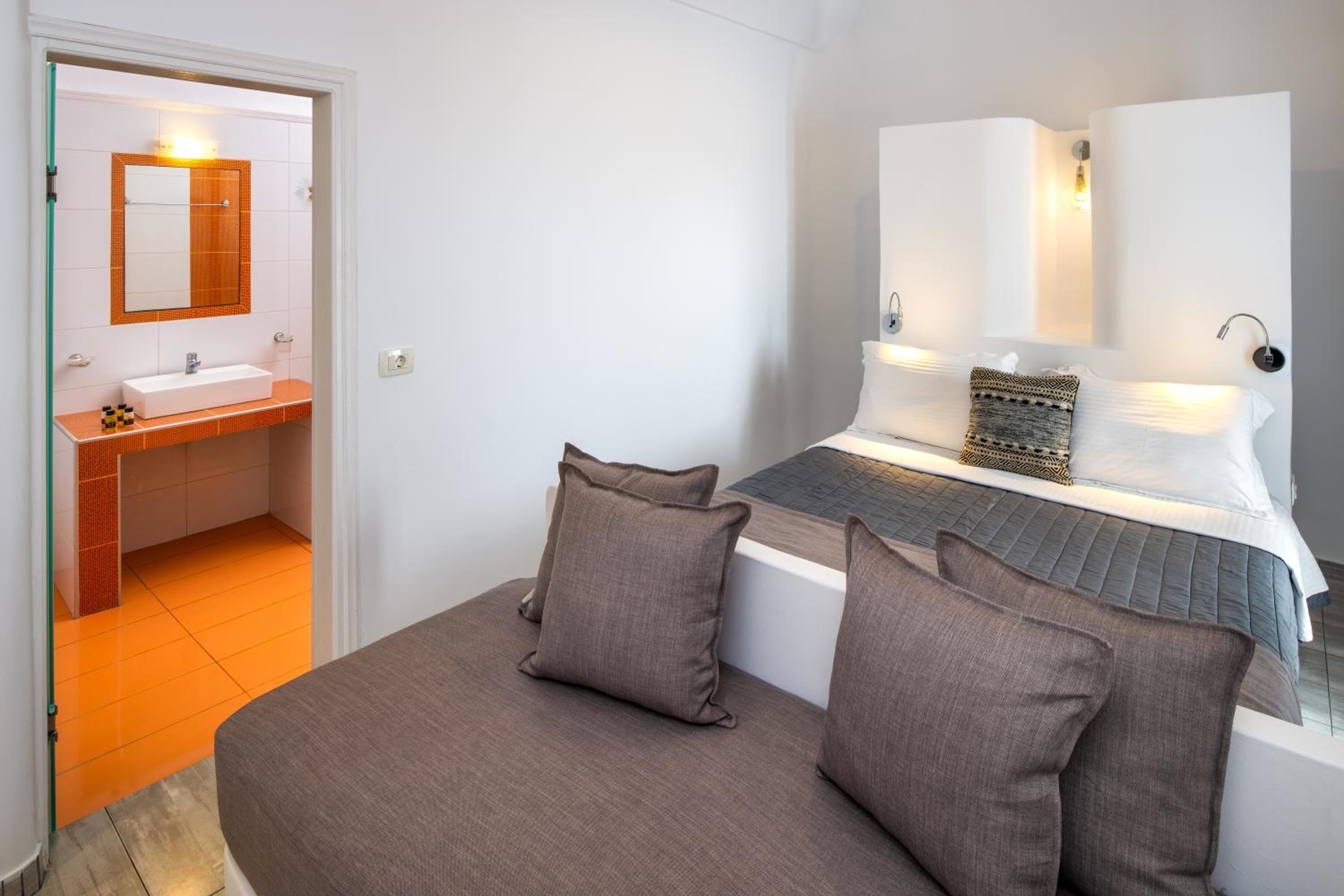 Superior Double Room - Photo 1