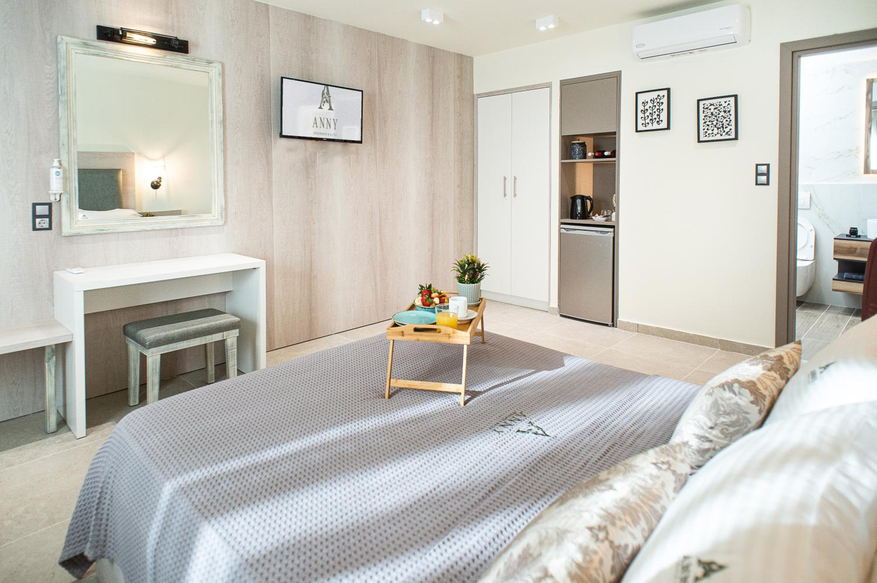 Deluxe Junior Suite - Photo 4