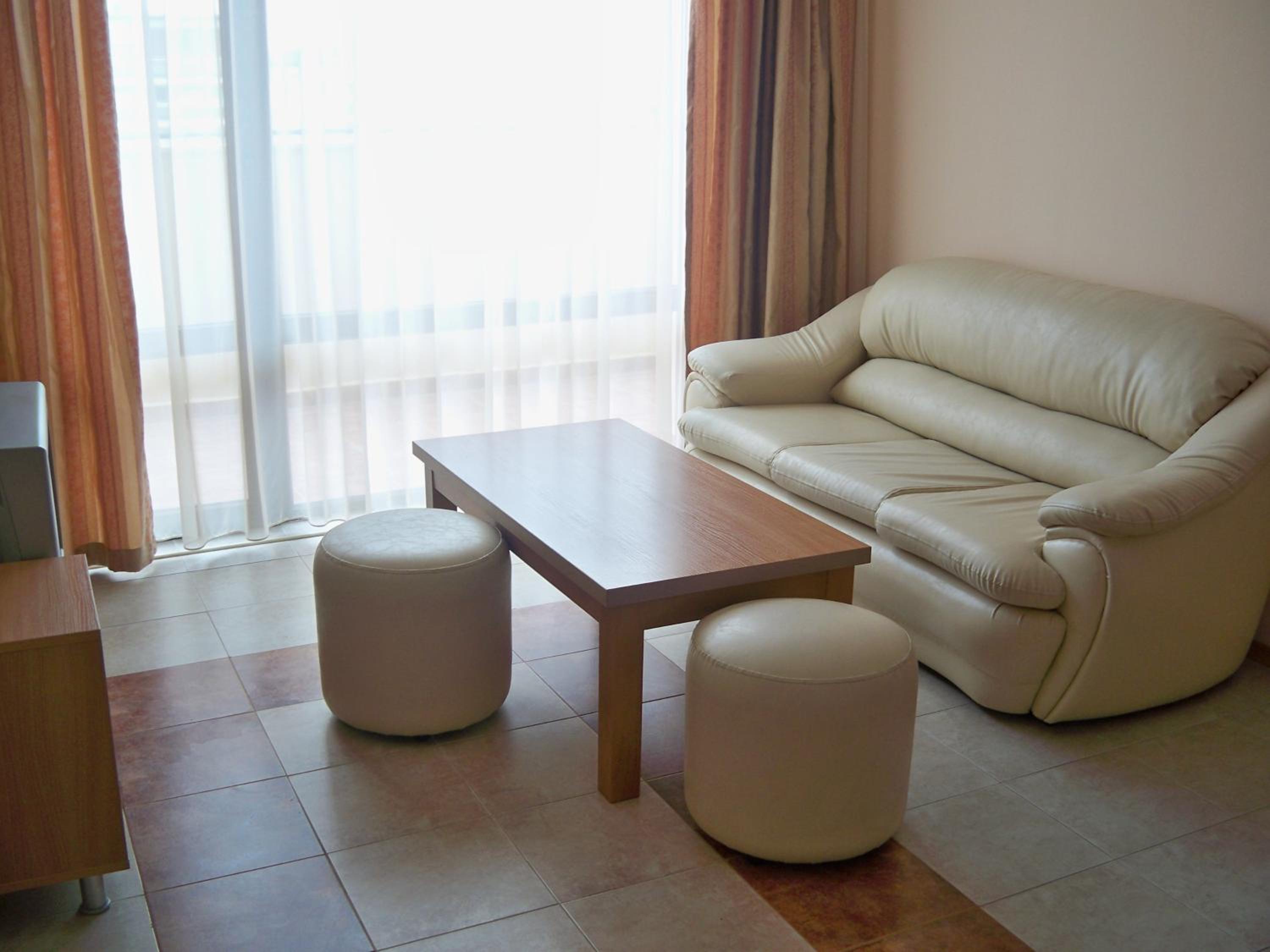 One-Bedroom Apartment With Balcony (2 Adults + 2 Children) photo 1