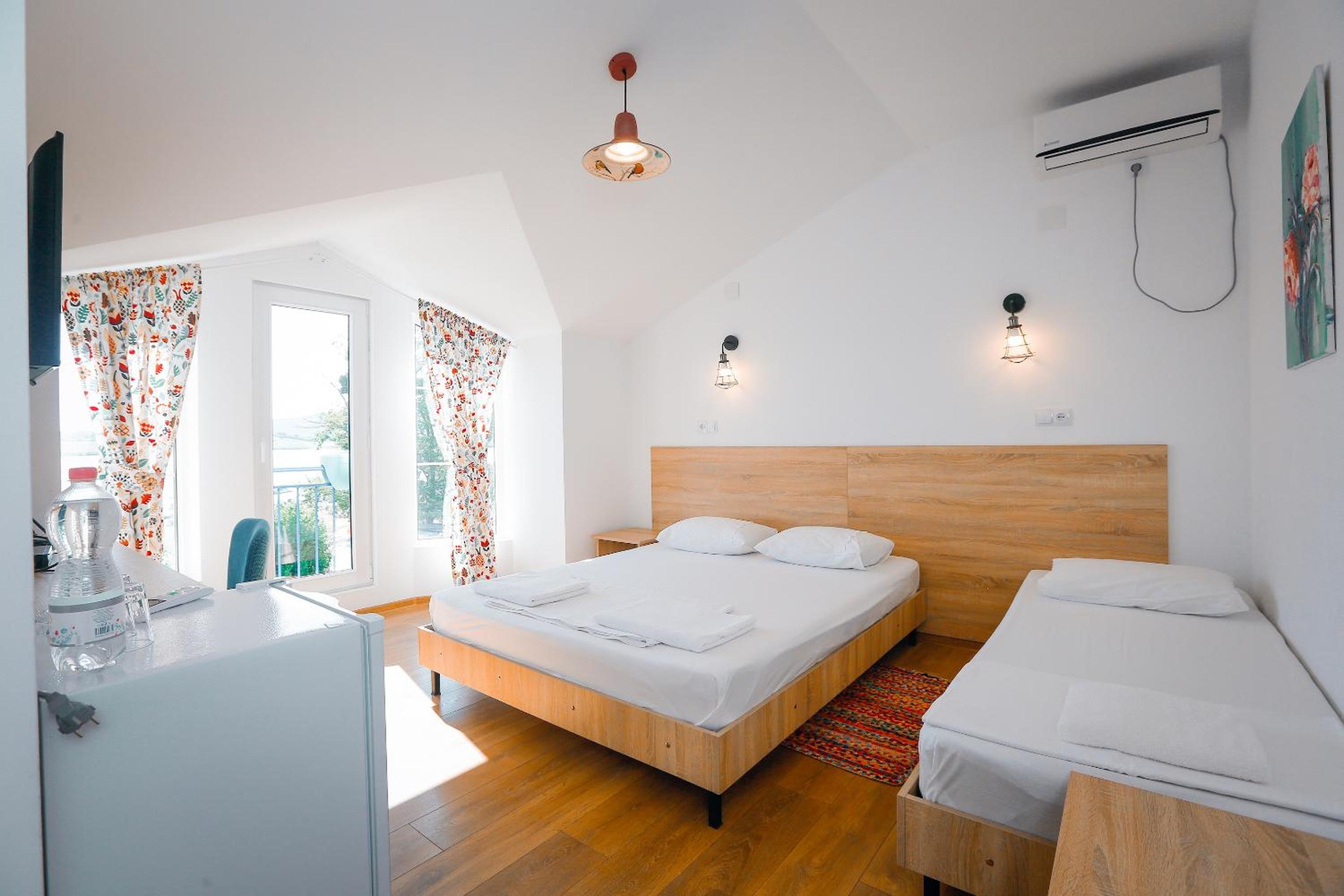 Comfort Triple Room - Photo 2