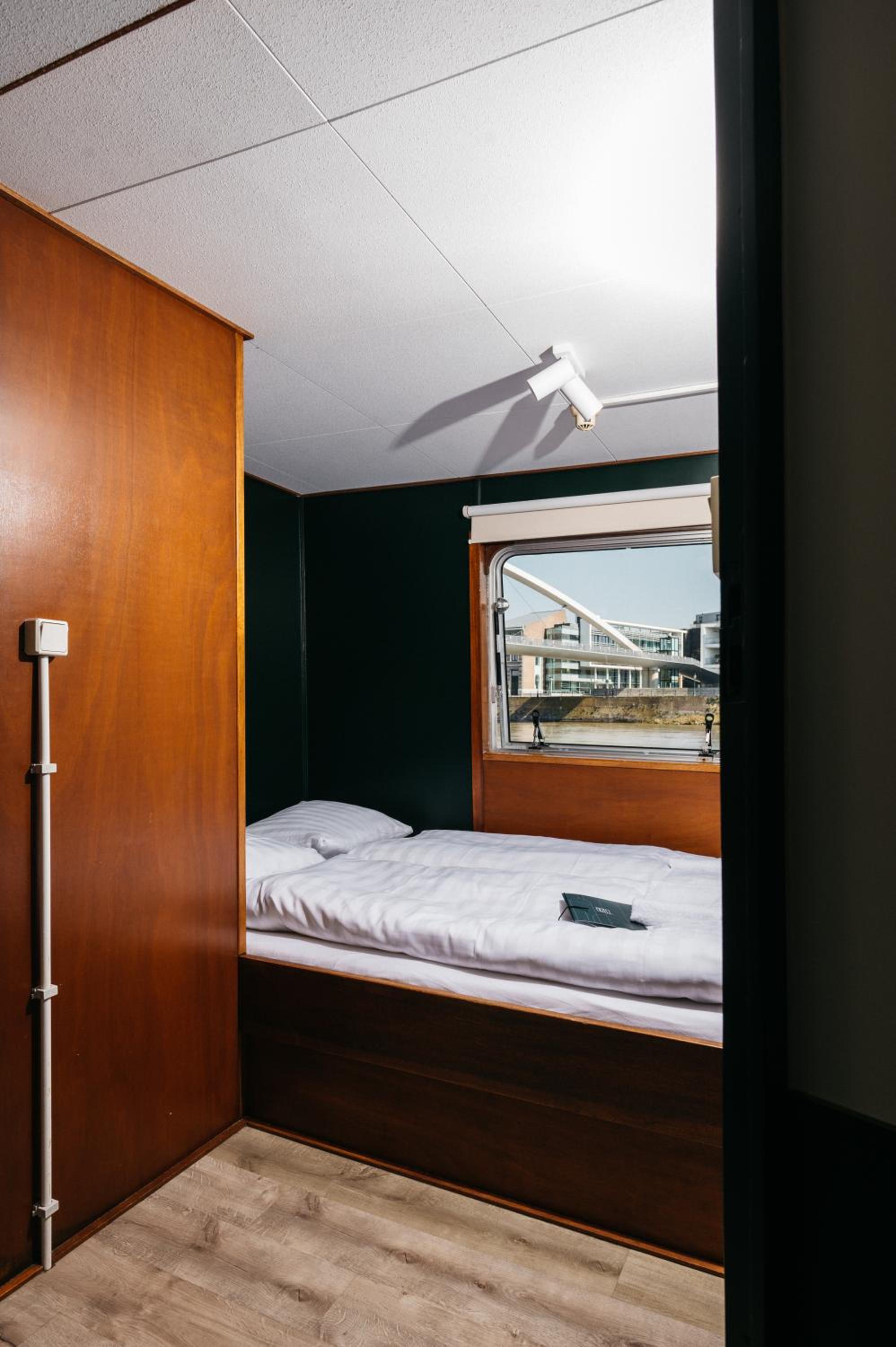 Double Room with Private Bathroom - Photo 1