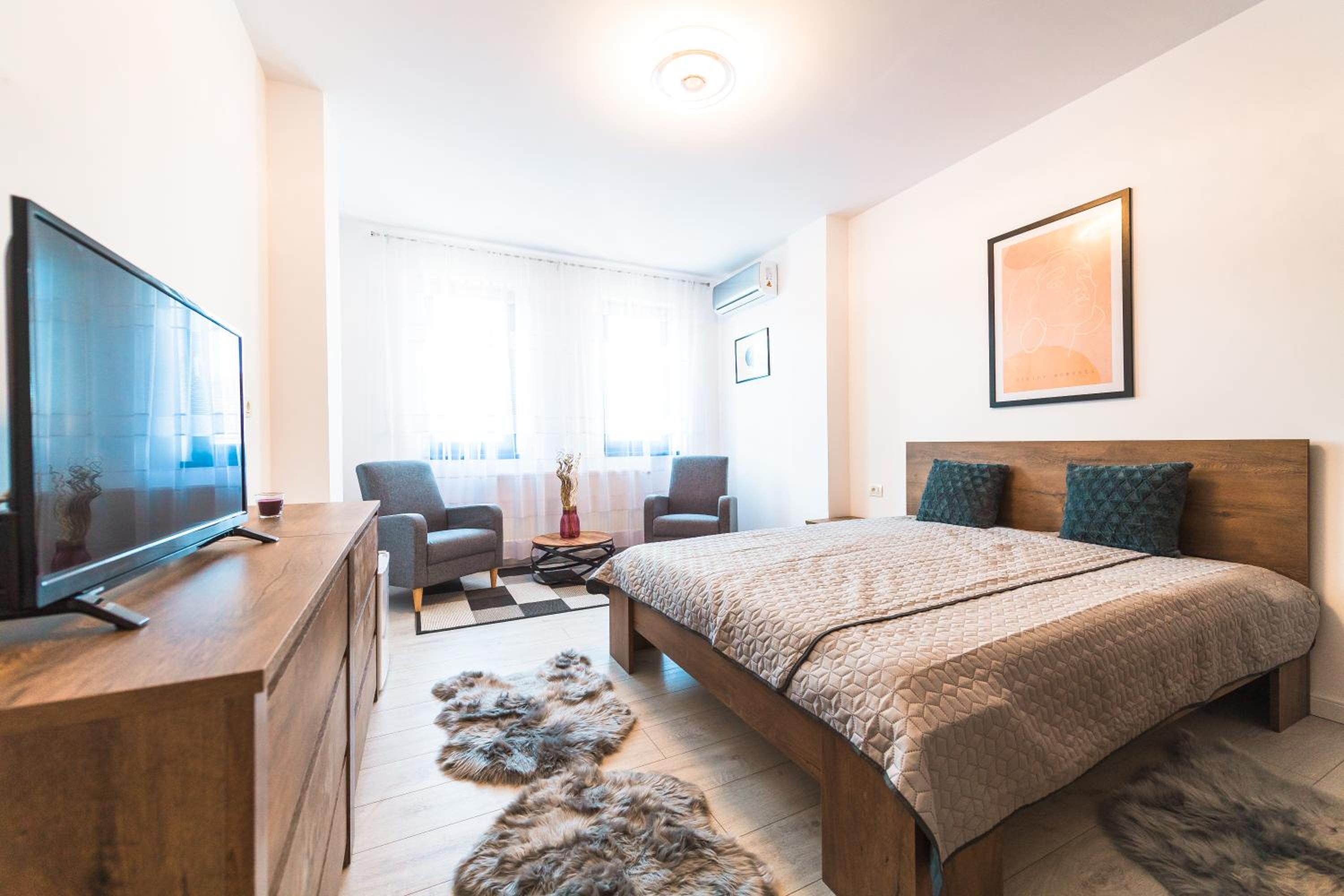 Deluxe Room - Photo 1