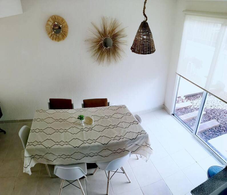 Two-Bedroom House photo 3