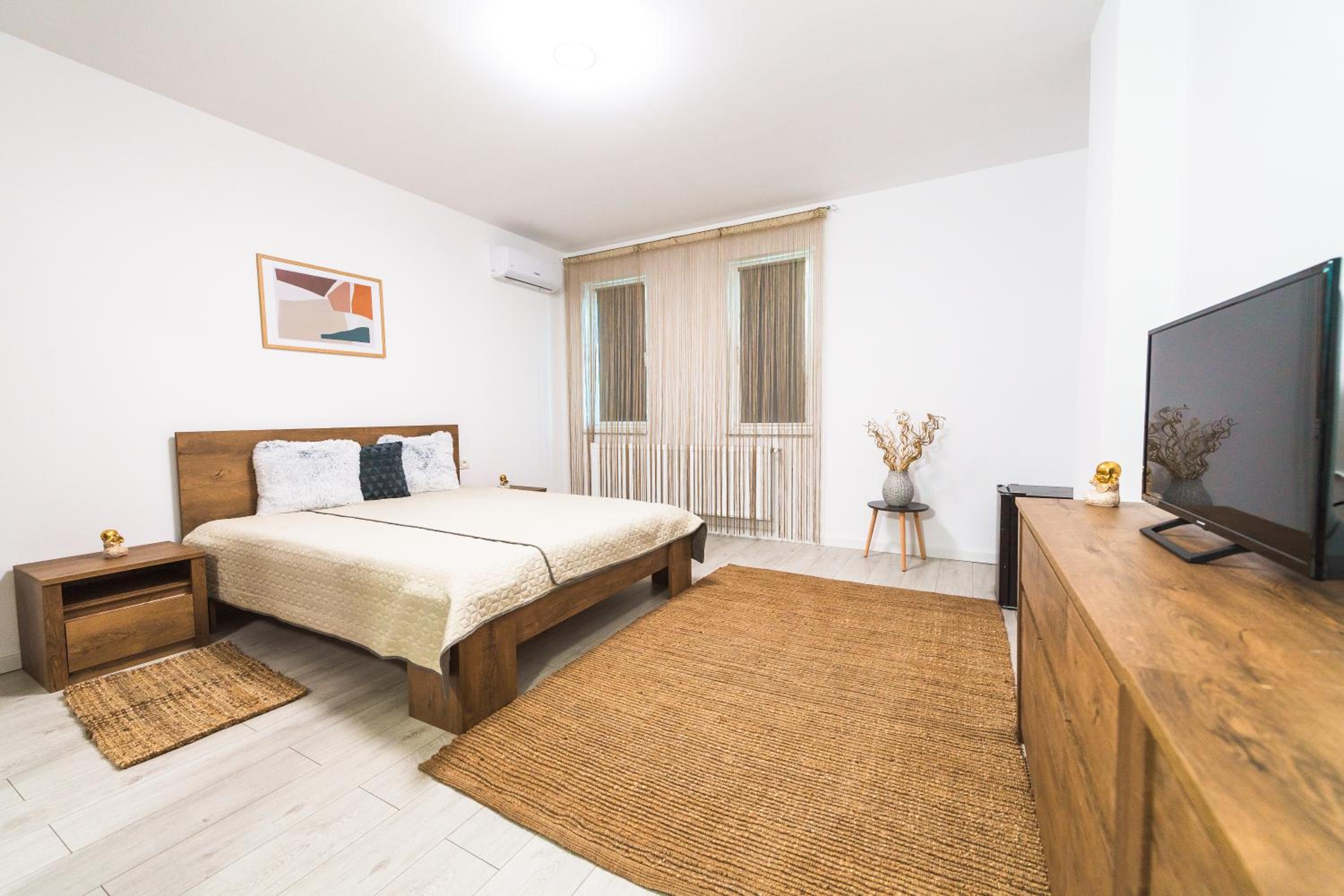 Deluxe Room - Photo 5