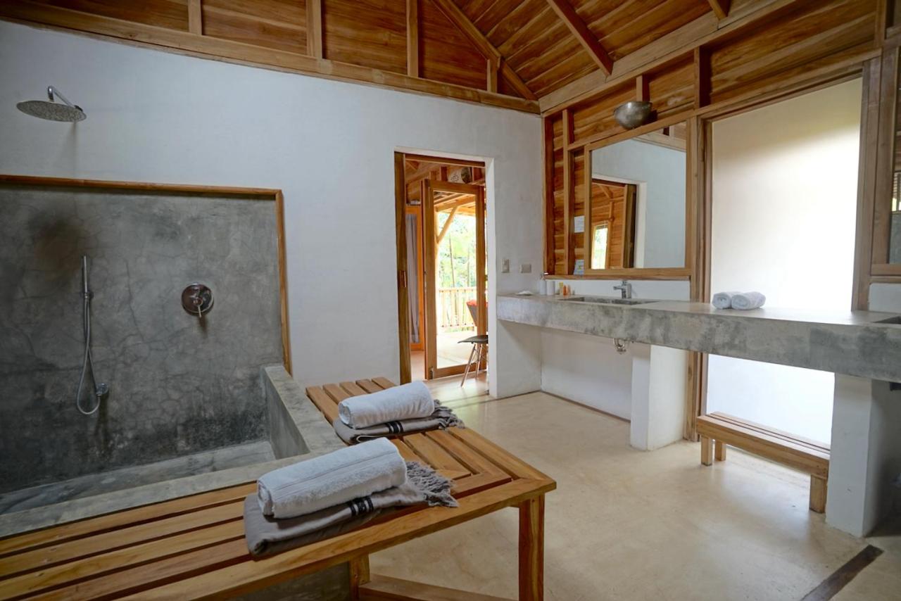 One-Bedroom House photo 2