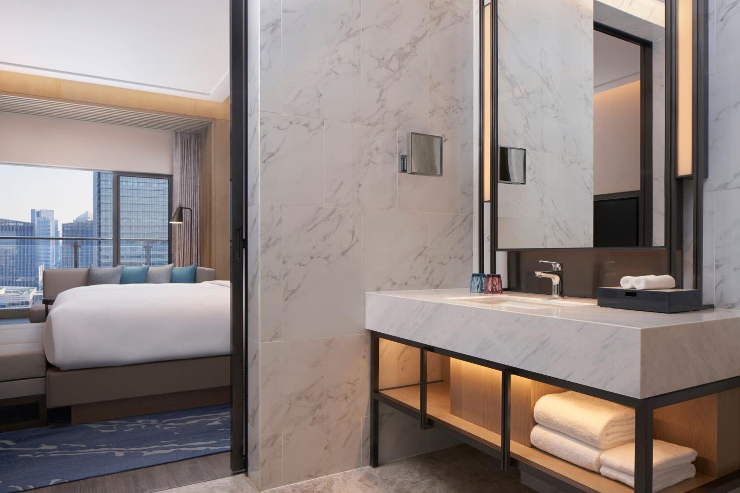Double Room with Two Double Beds and Terrace photo 3