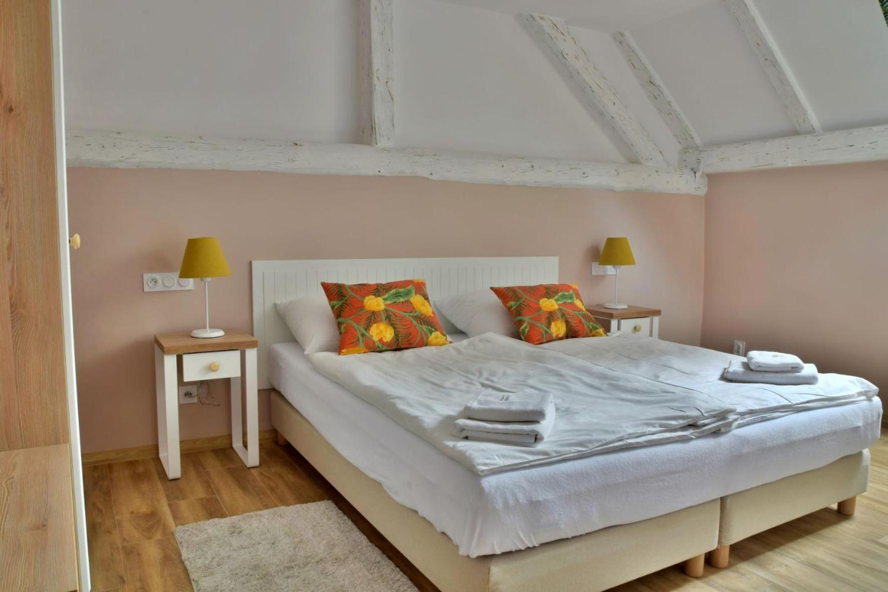 Small Double Room  photo 2