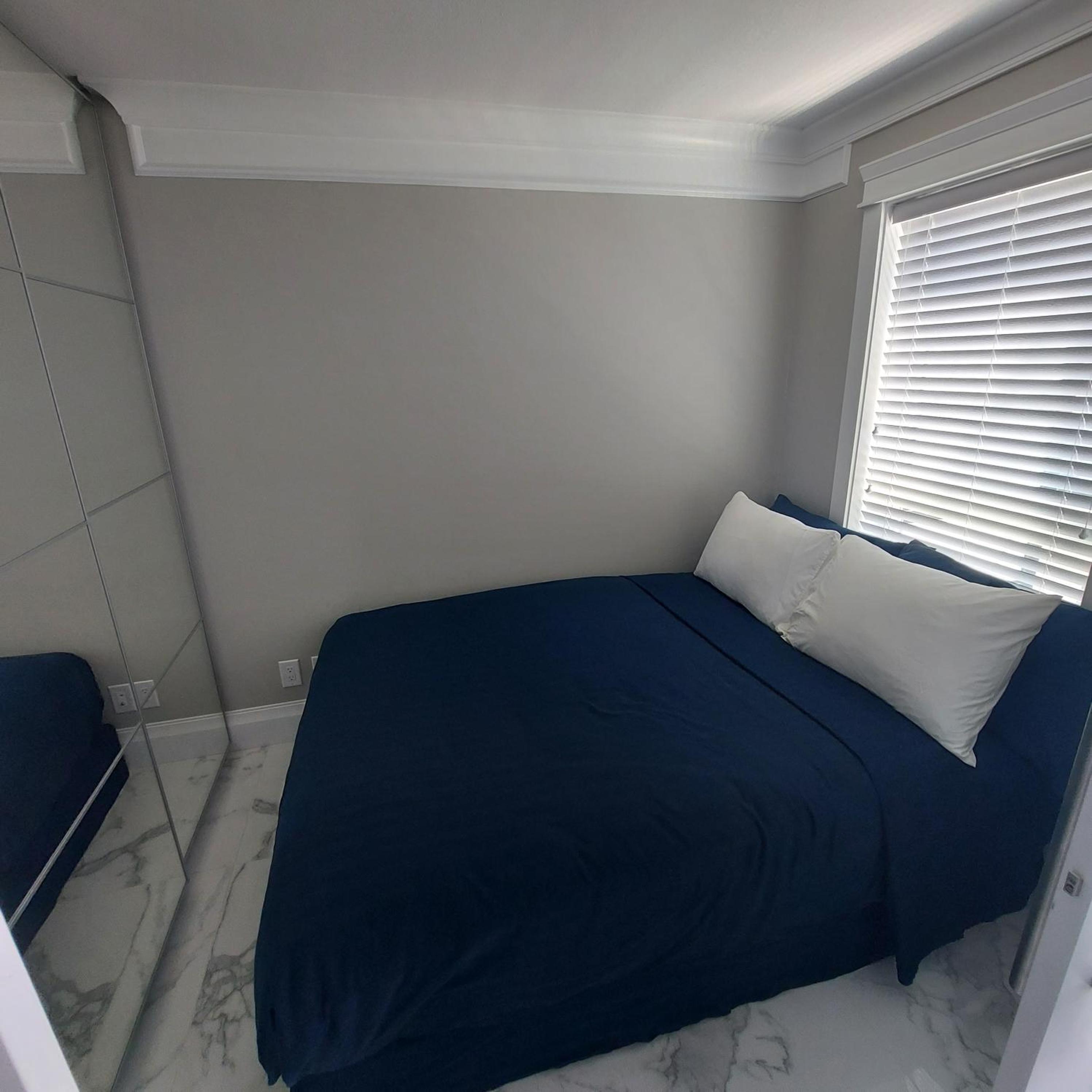 Three-Bedroom Apartment photo 1