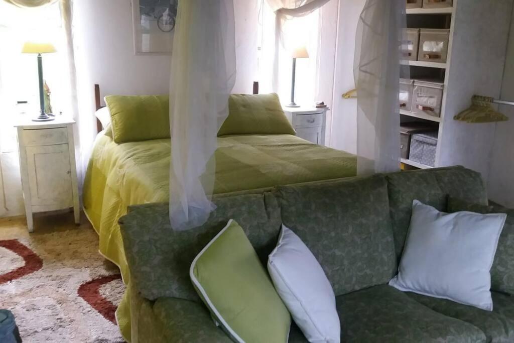 Two-Bedroom House photo 1