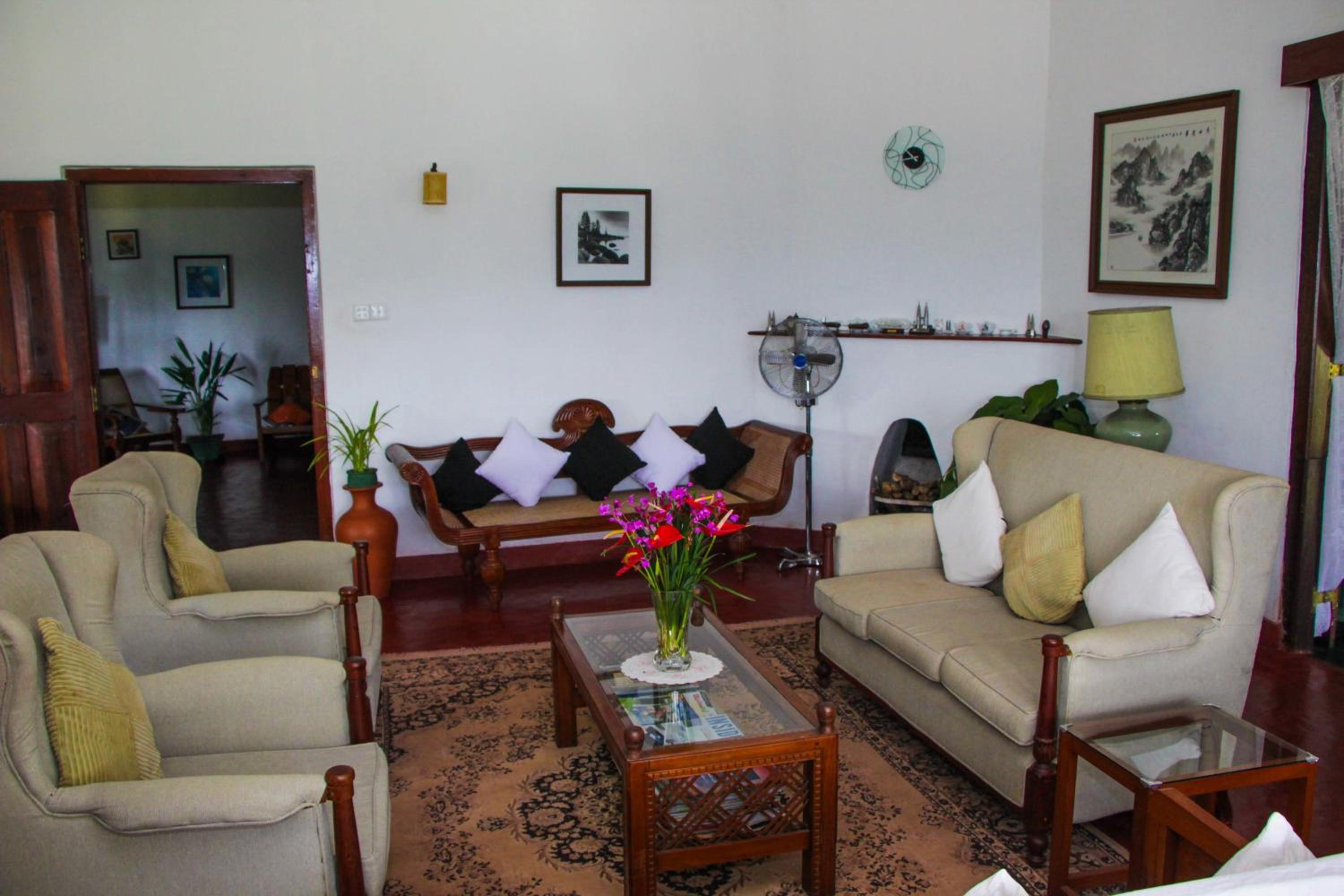 Family Room photo 1
