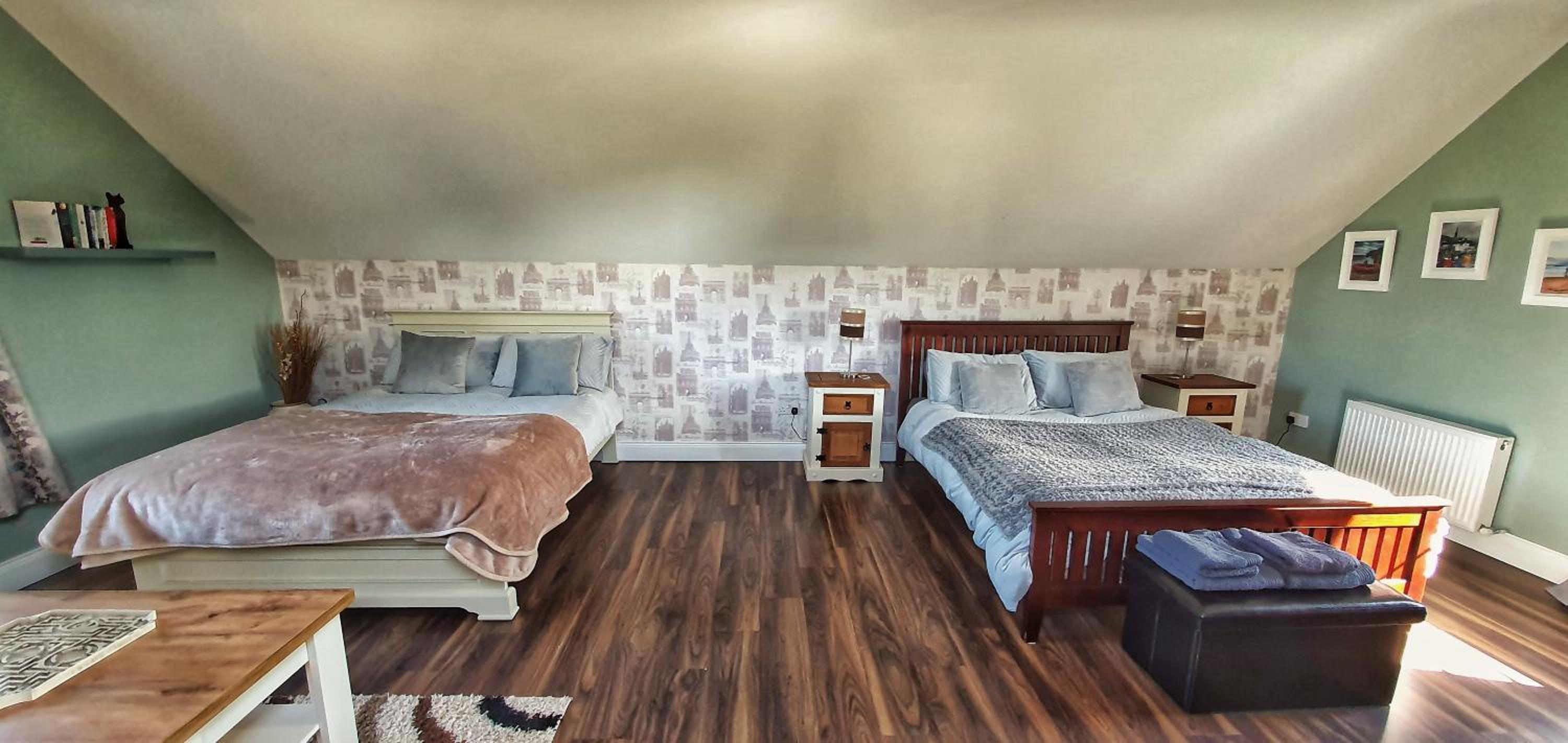 One-Bedroom House - Photo 46