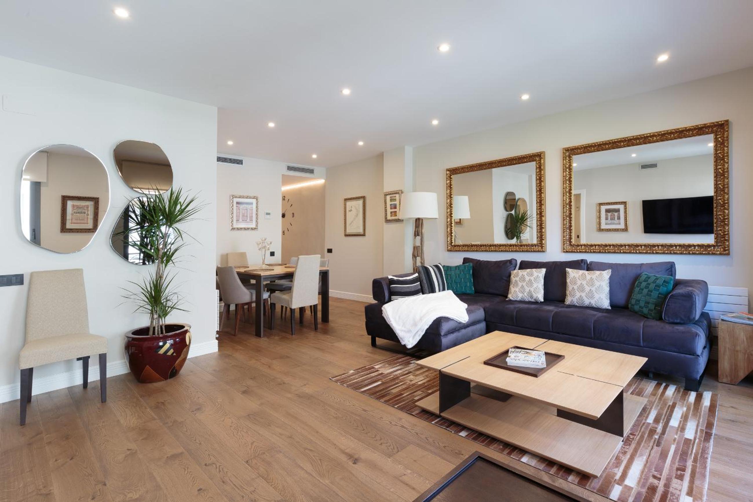 Superior Apartment photo 2