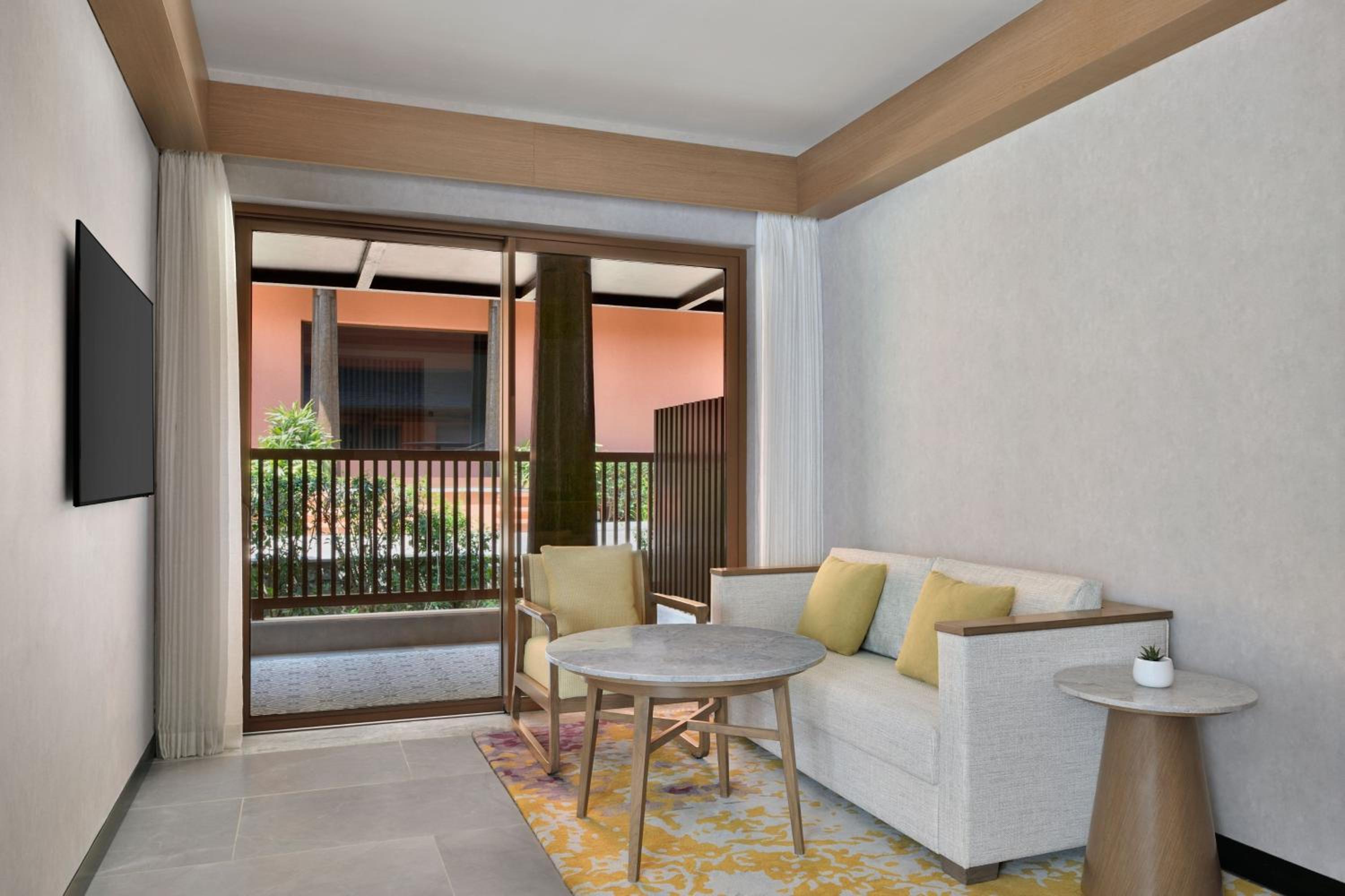 Heritage Twin Room with Balcony and Courtyard View - Photo 1