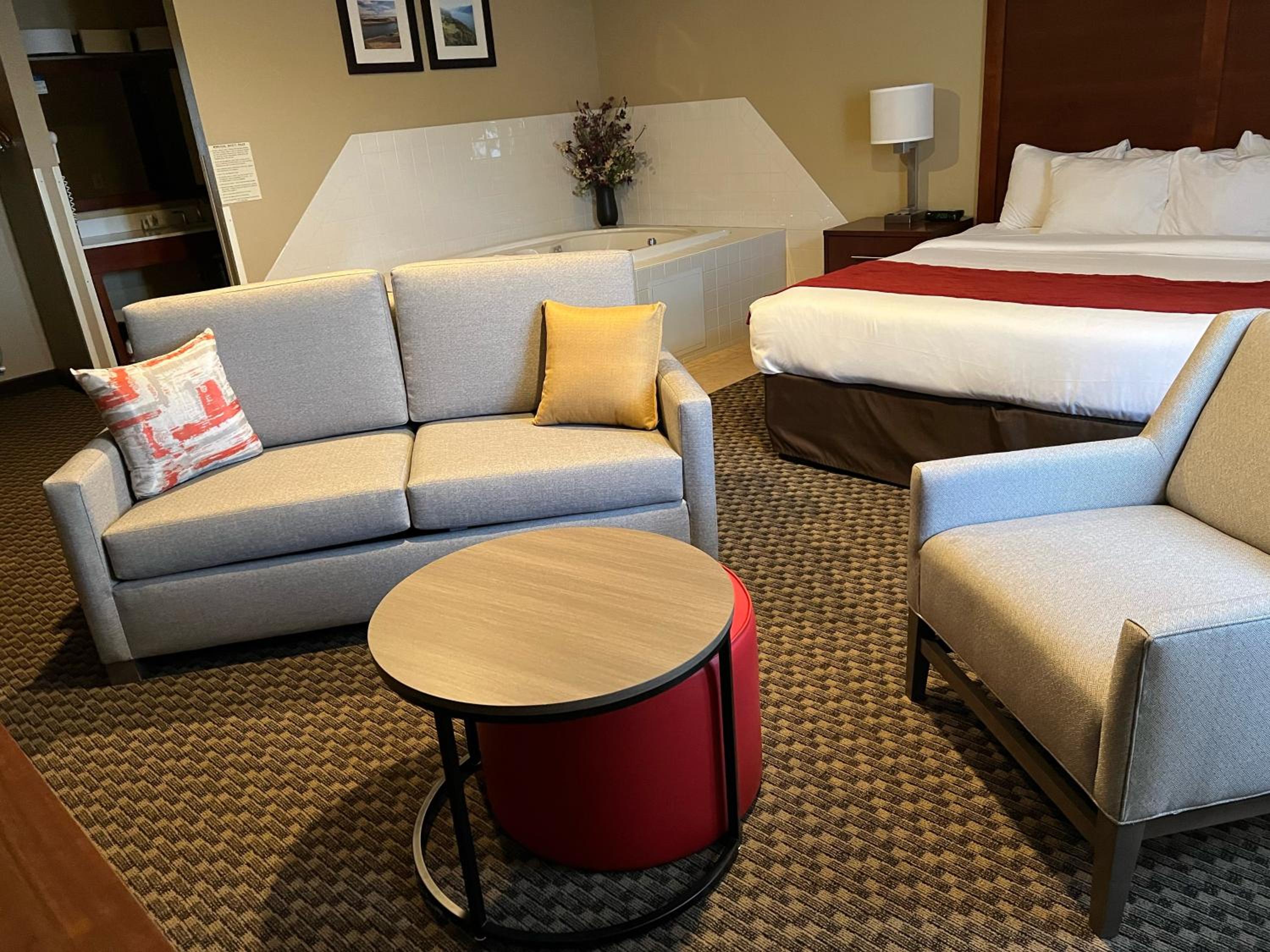 One Room Suite with Sofa bed - Non Smoking - Photo 1