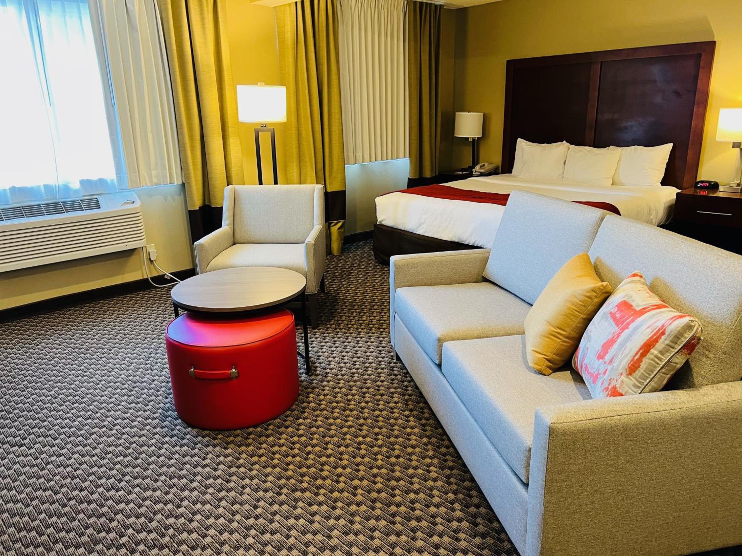 One Room Suite with Sofa bed - Non Smoking - Photo 2