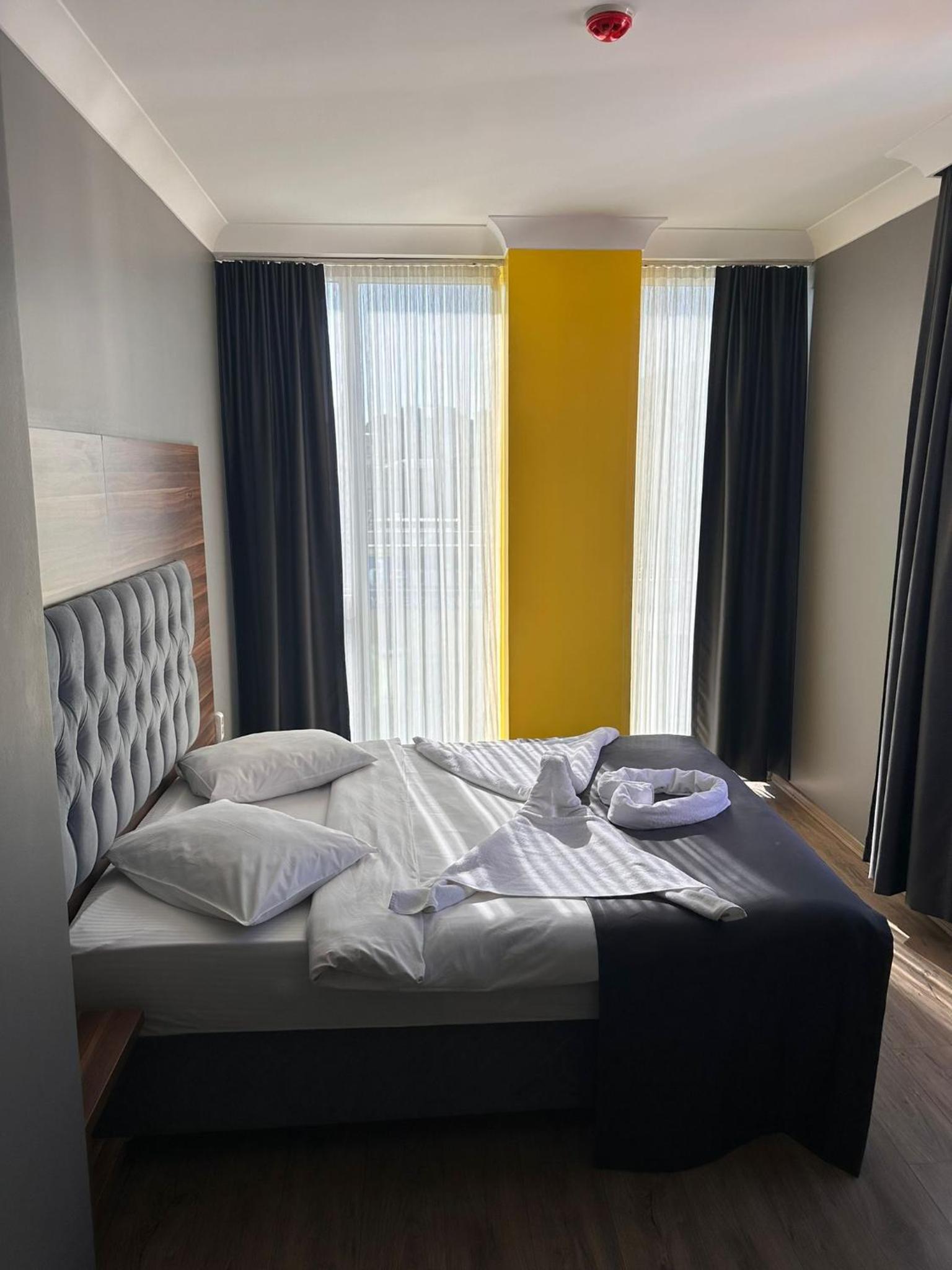 Standard Double Suite photo 2