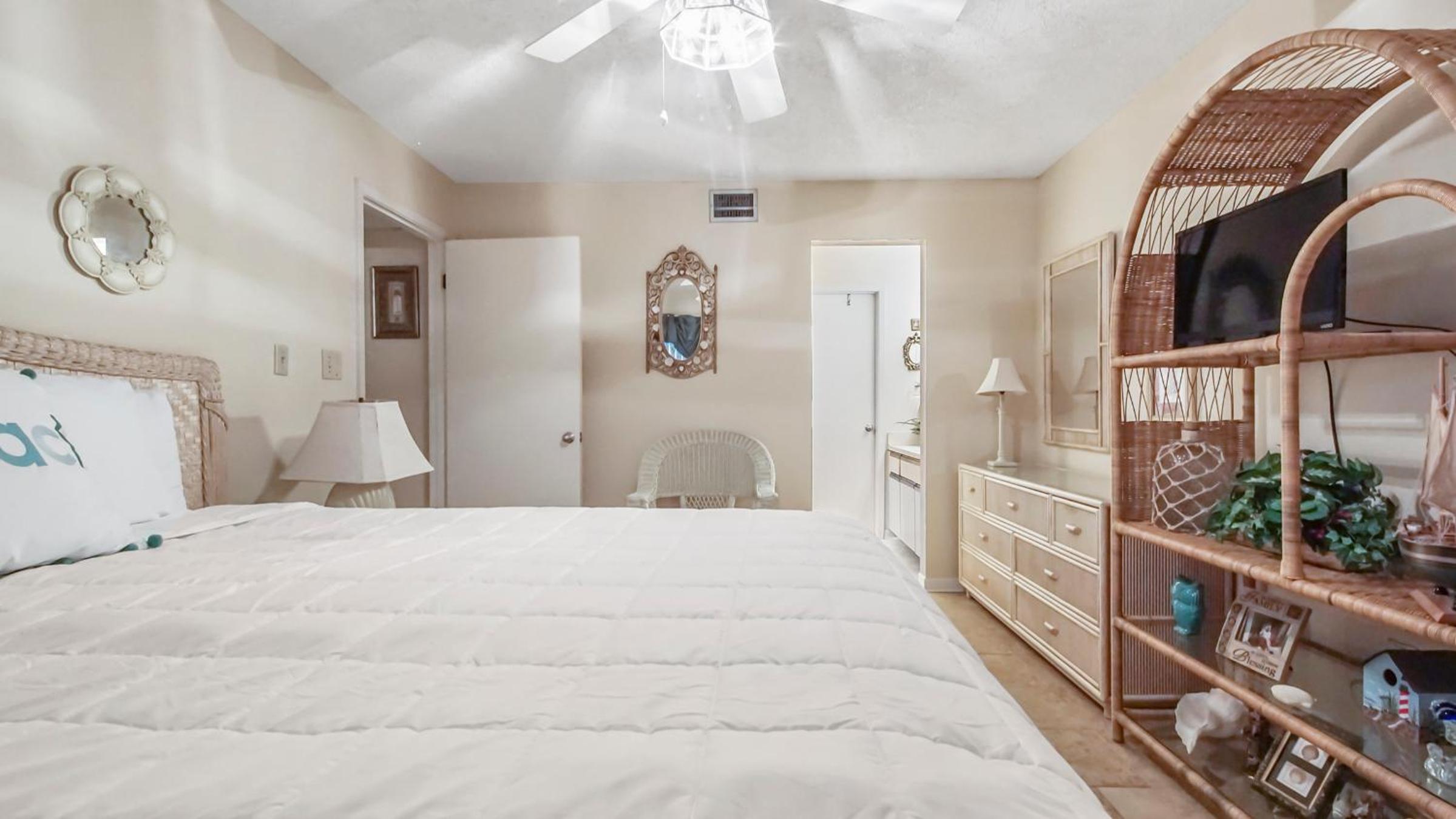 Studio Apartment with Sea View