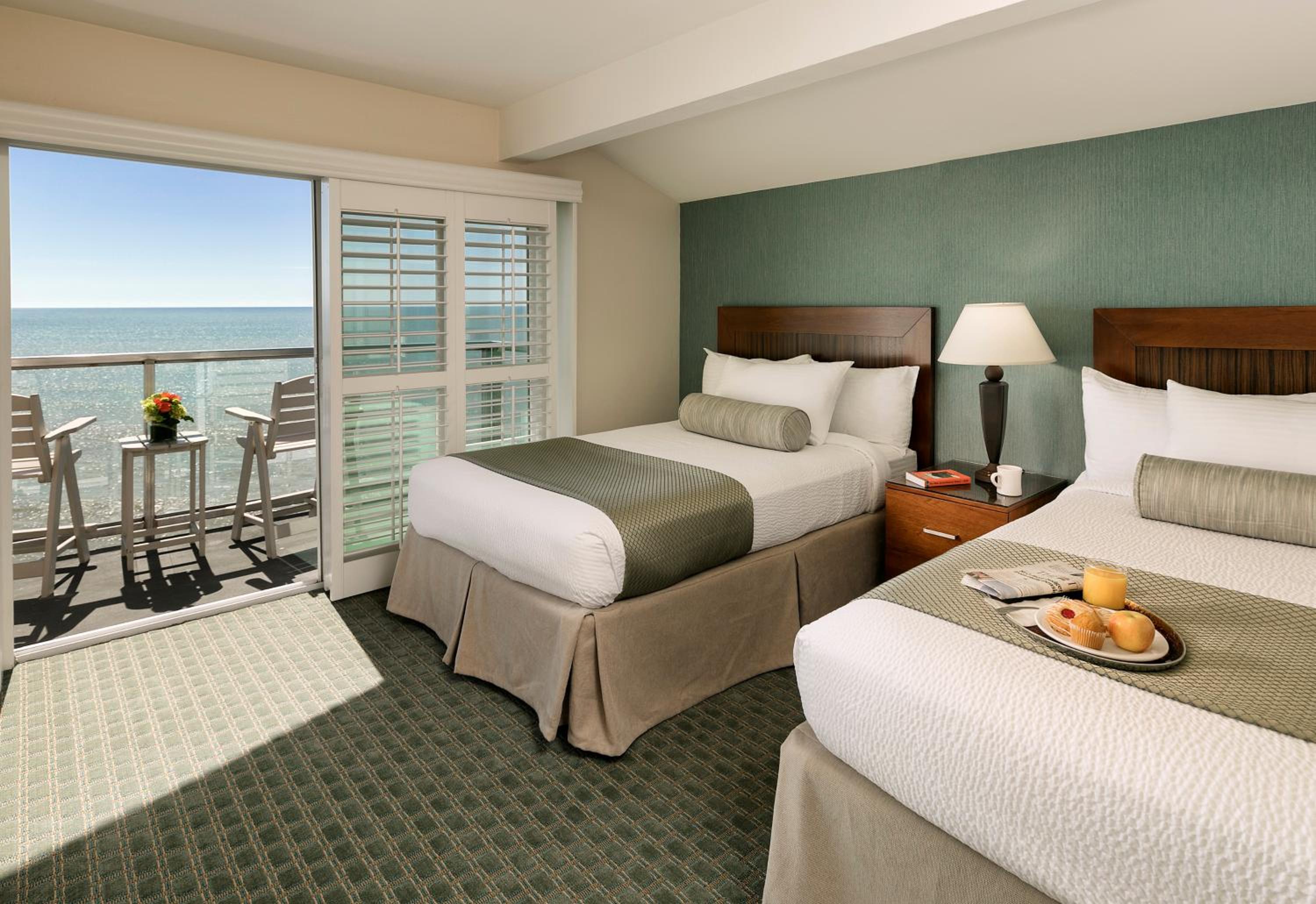 Premier Ocean View Two Queen - Photo 3