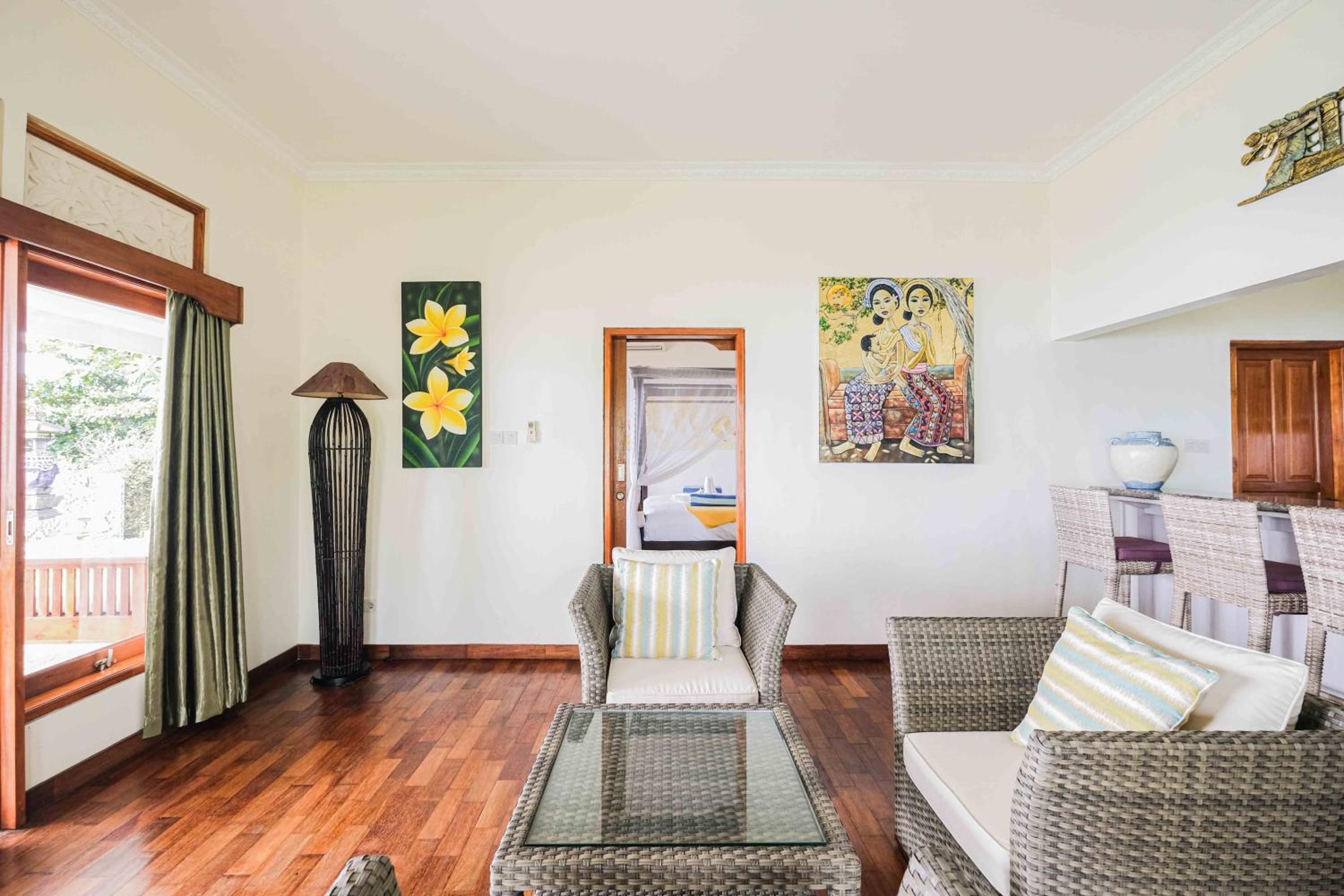 Three-Bedroom Villa - Photo 14