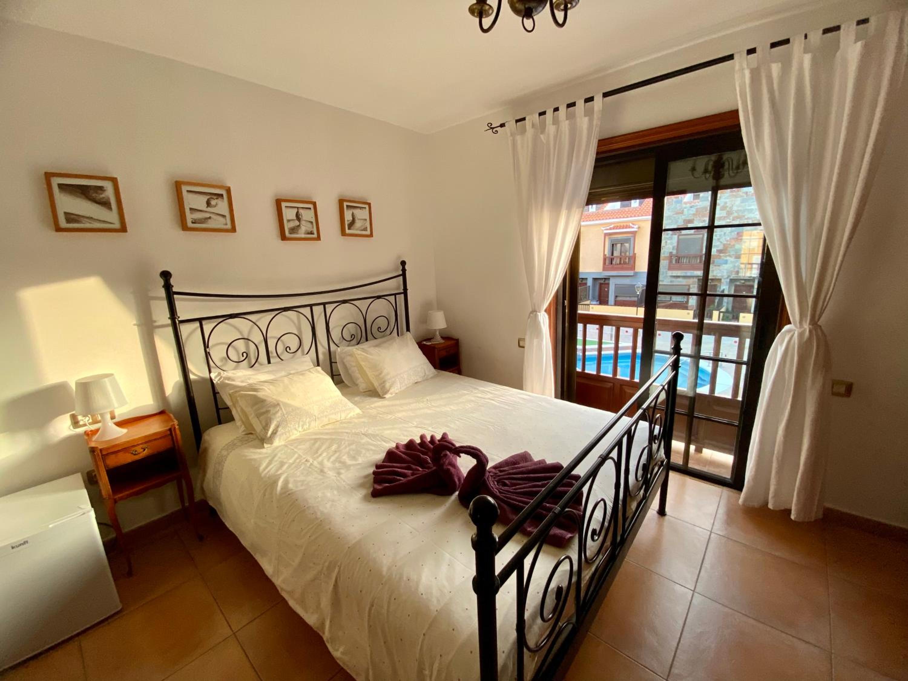 Habitación Doble con Baño Privado