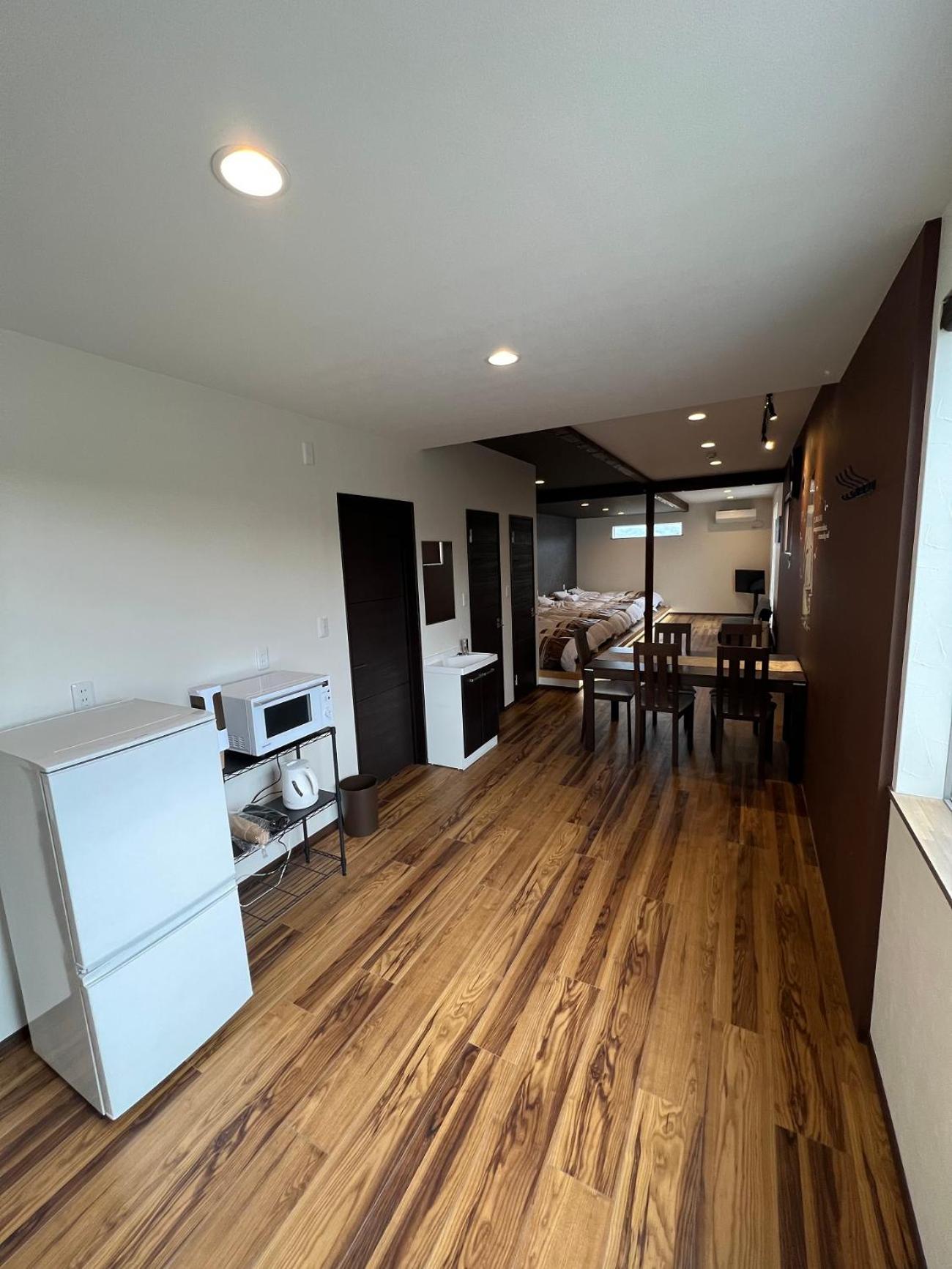 Family Room photo 3