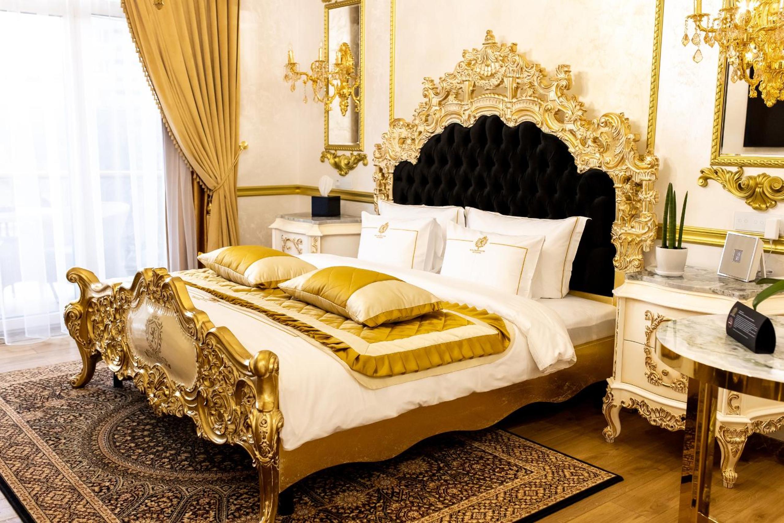 Suite with Balcony