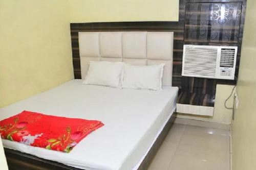 Deluxe King Room photo 1