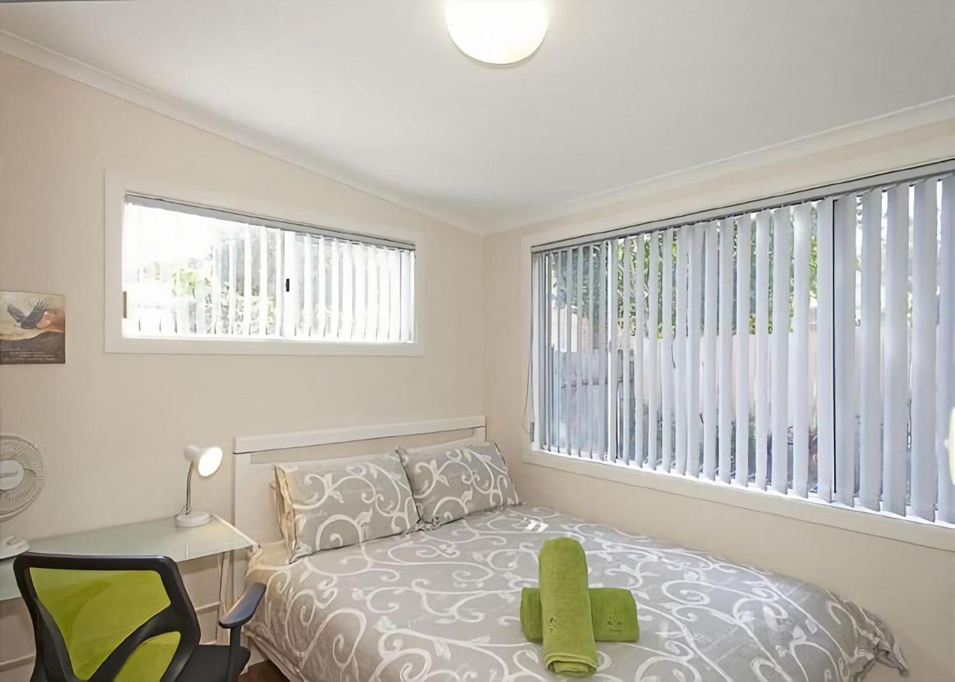 Four-Bedroom House photo 2
