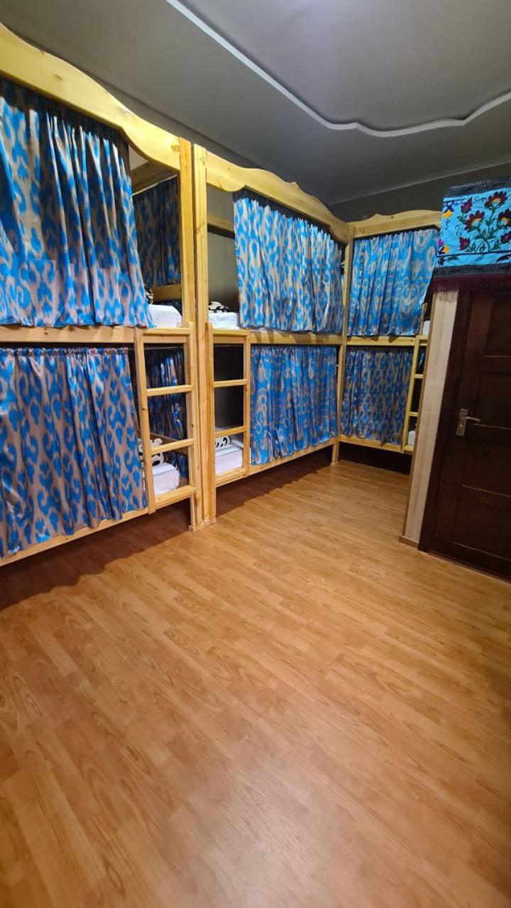 Bed in 6-Bed Mixed Dormitory Room