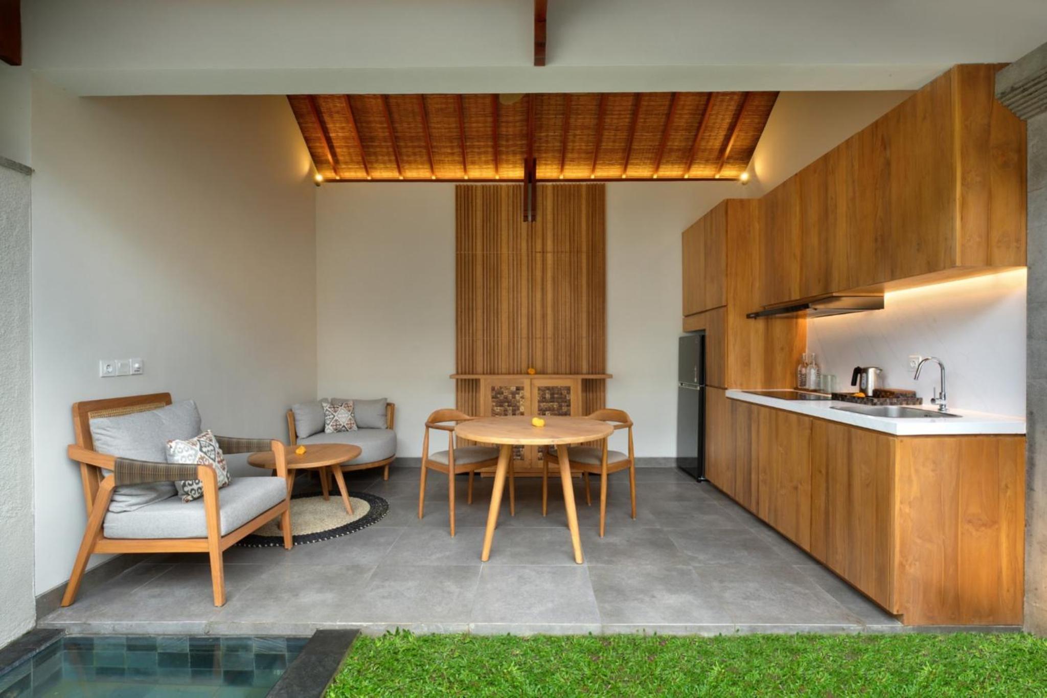 One Bedroom Villa with Private Pool - Photo 8