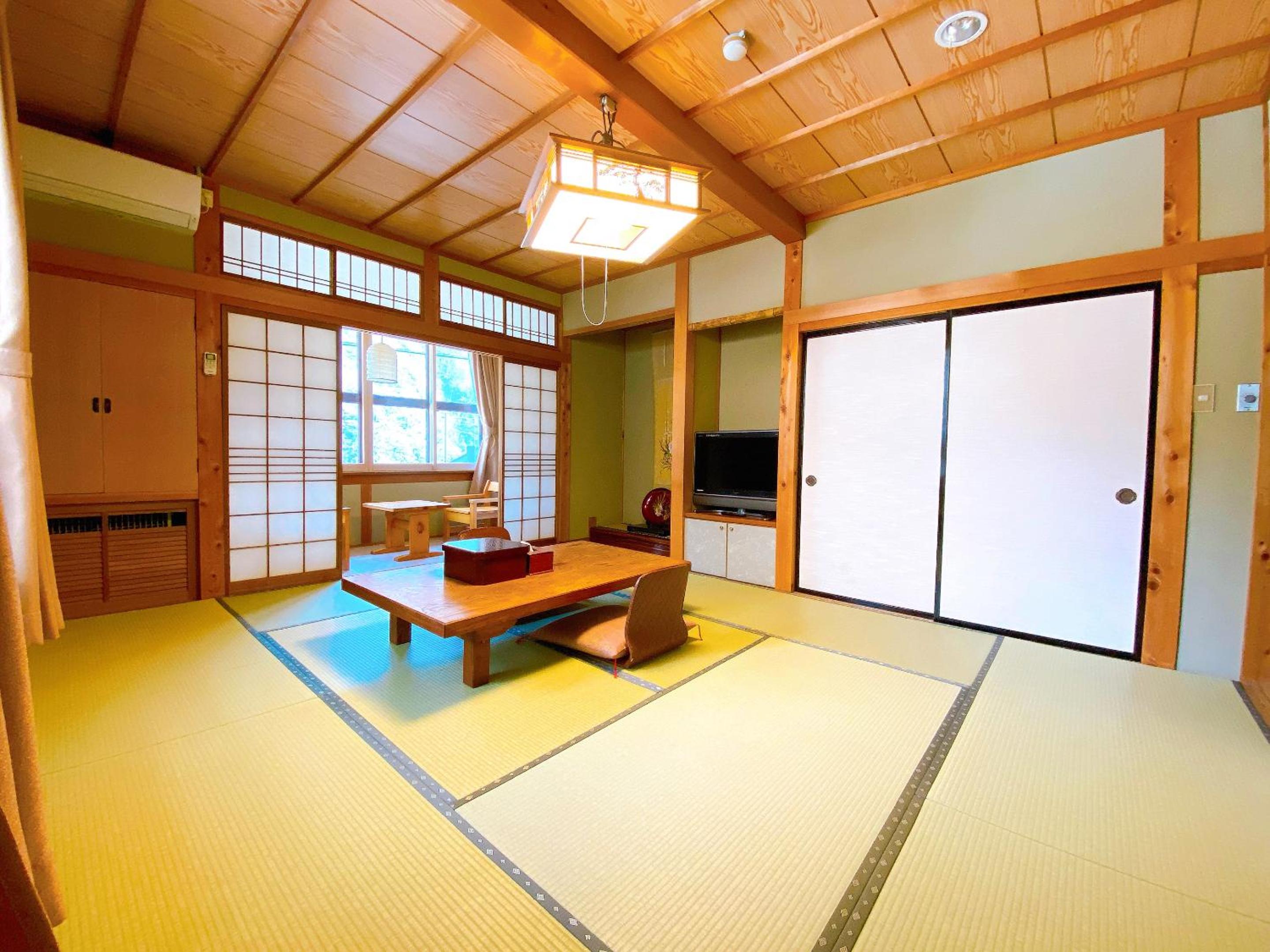 Triple Room with Mountain View photo 1