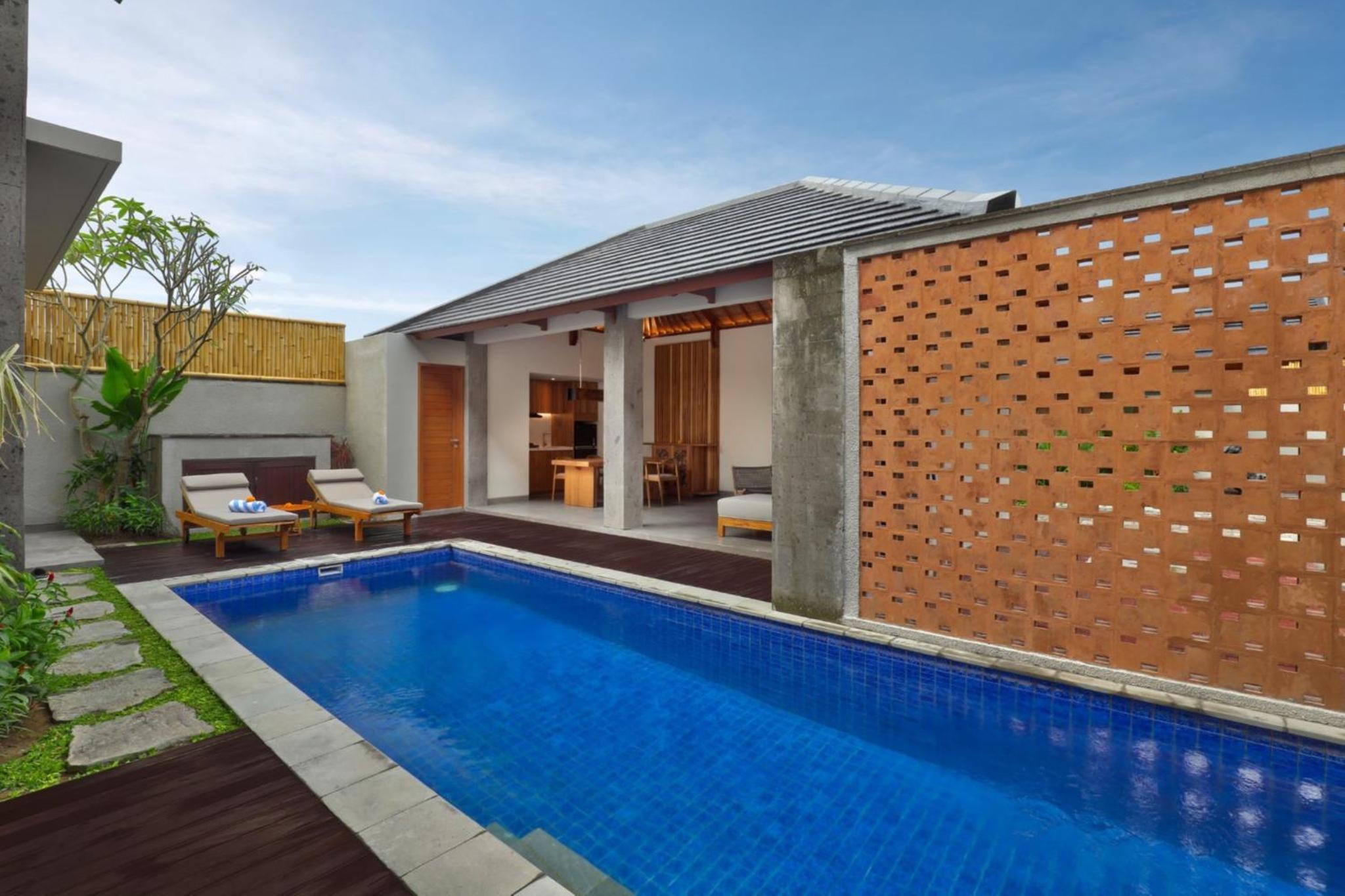 Two Bedroom Villa with Private Pool - Photo 10