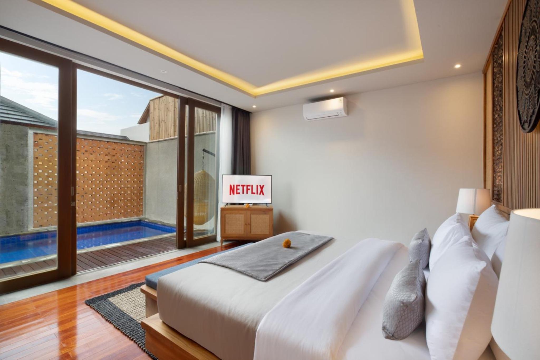 Two Bedroom Villa with Private Pool - Photo 12