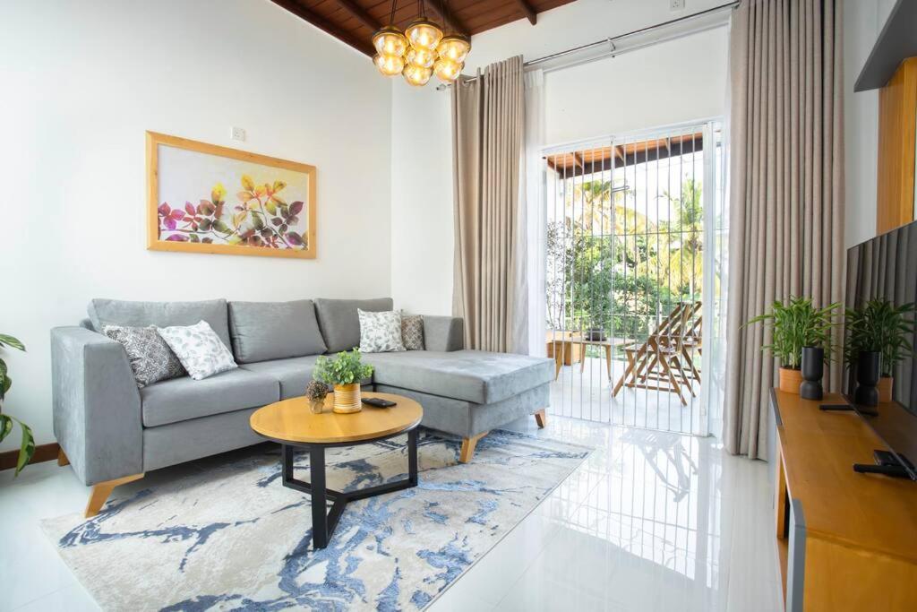 Villa photo 3