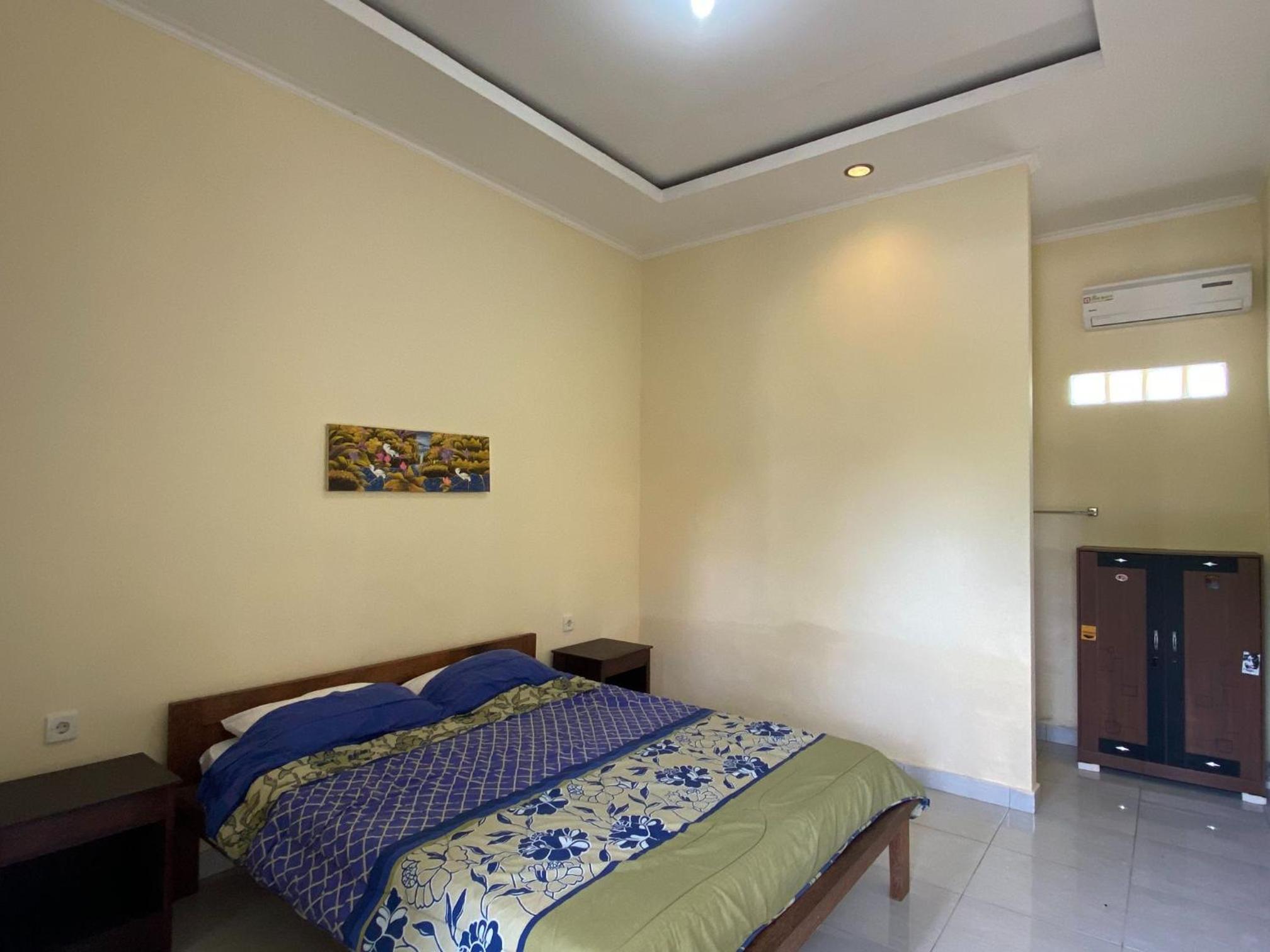 Deluxe Double Room - Photo 11