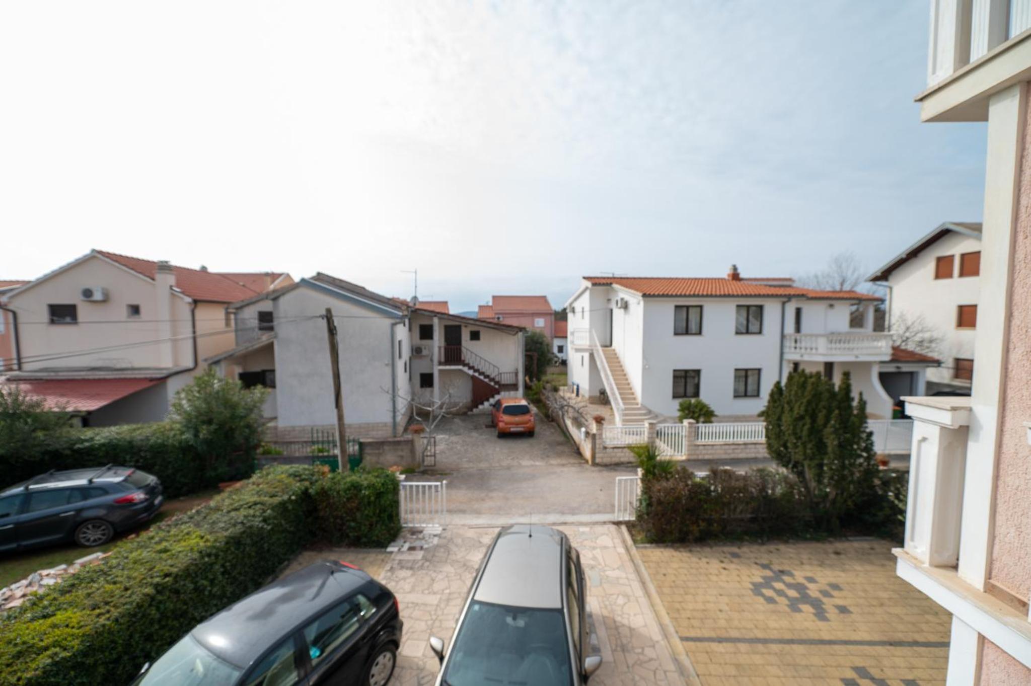 Studio with Balcony photo 2