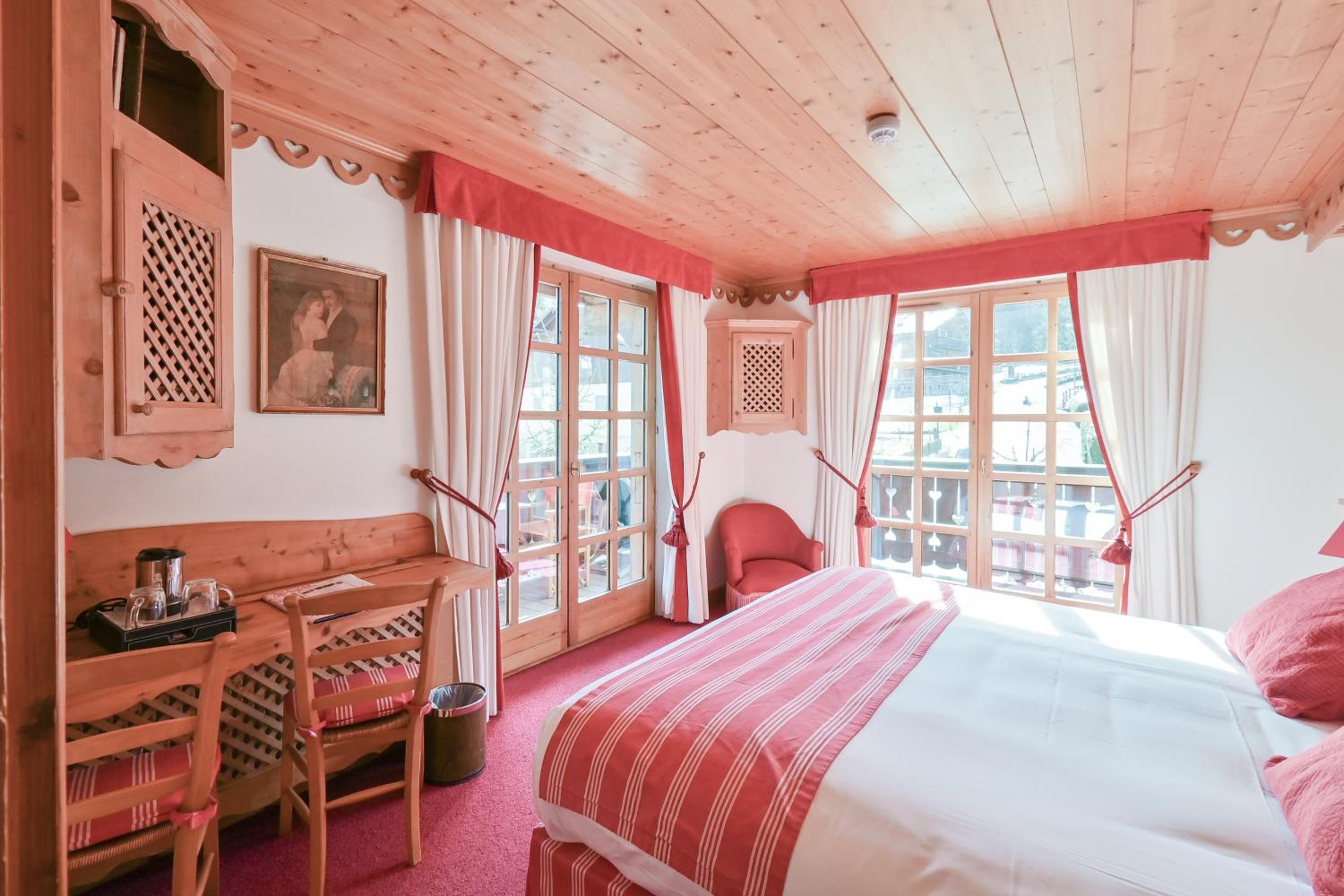 Superior Room - Photo 2