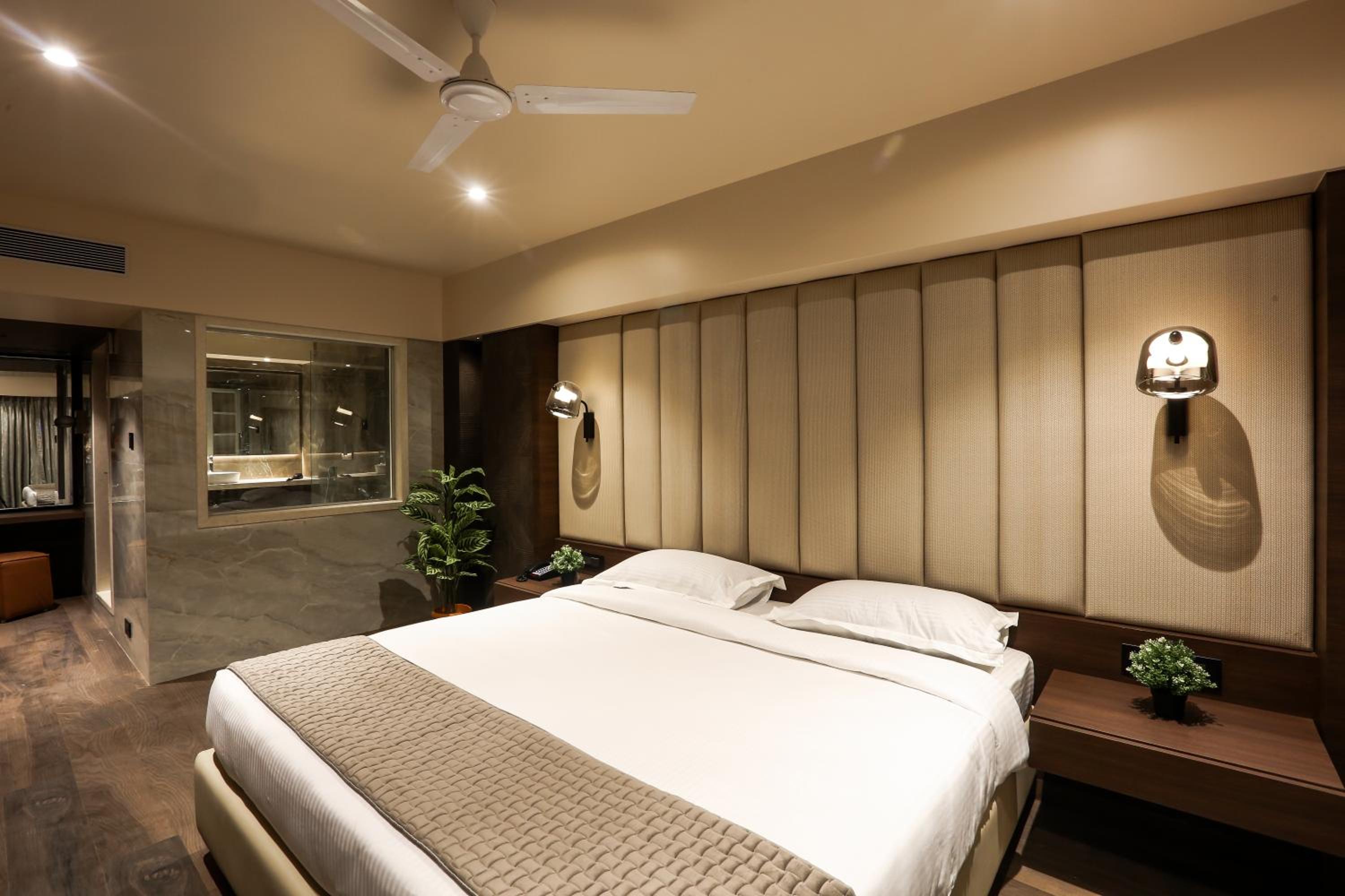 Suite photo 1