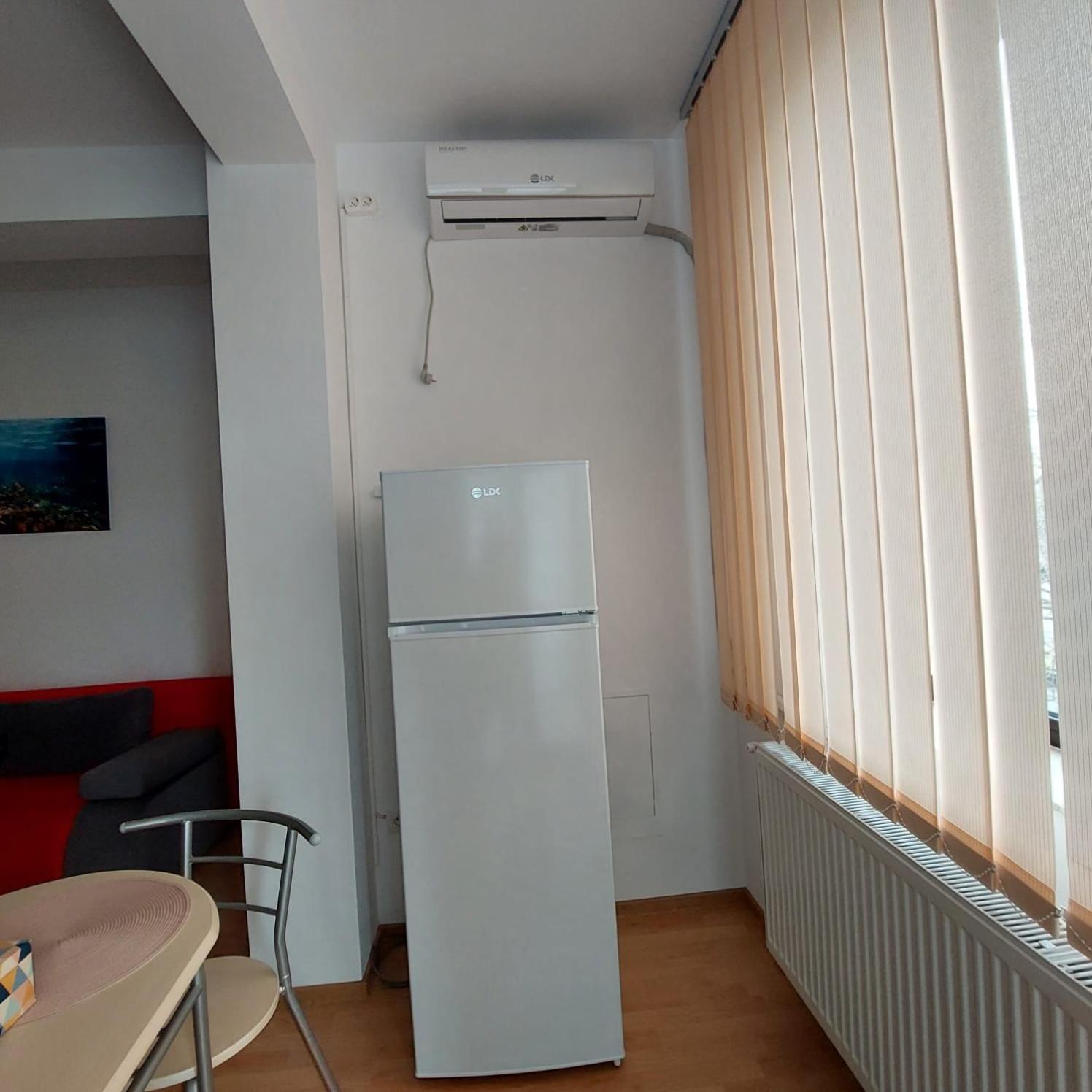 One-Bedroom Apartment photo 3