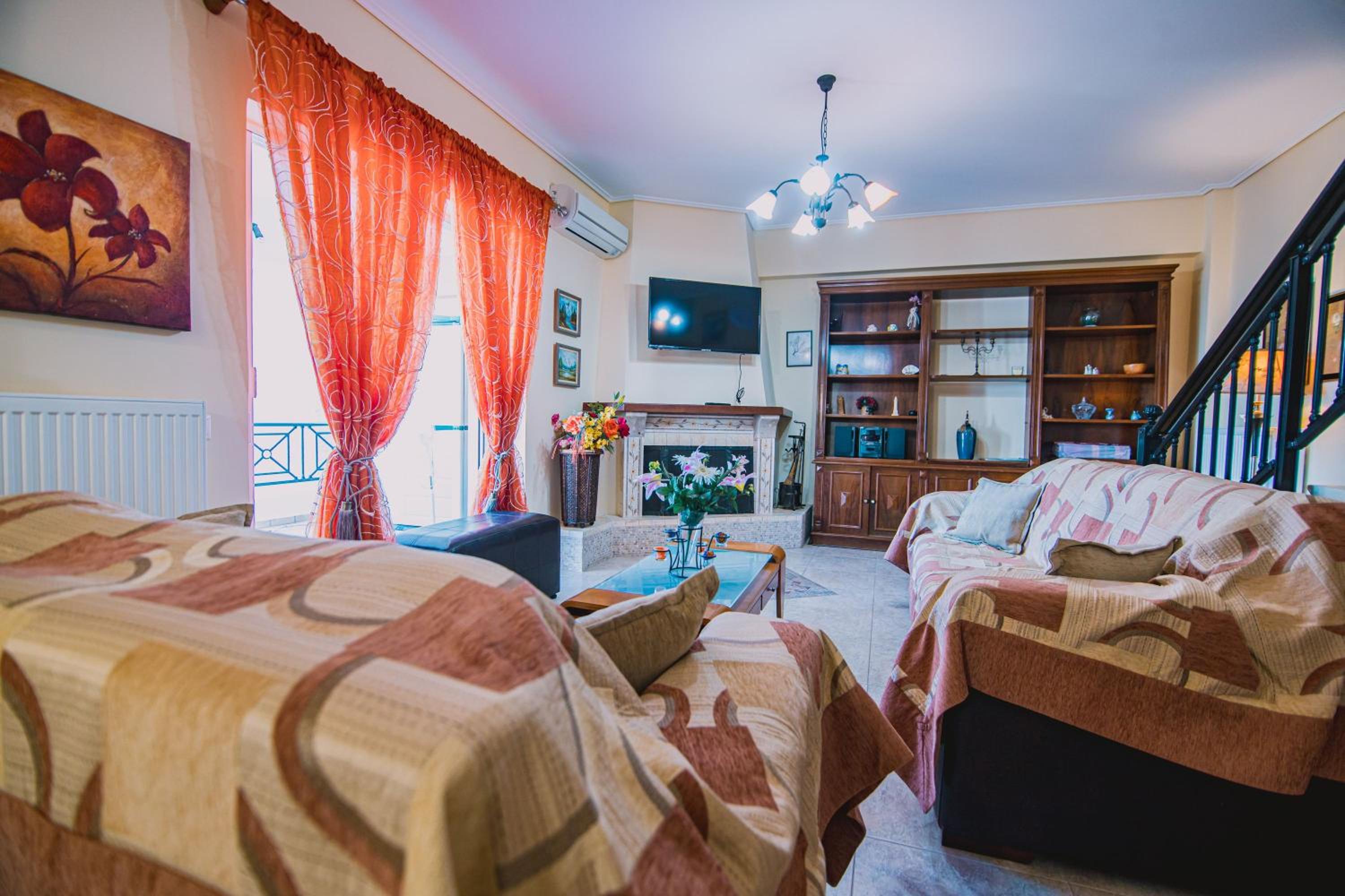 Villa photo 1