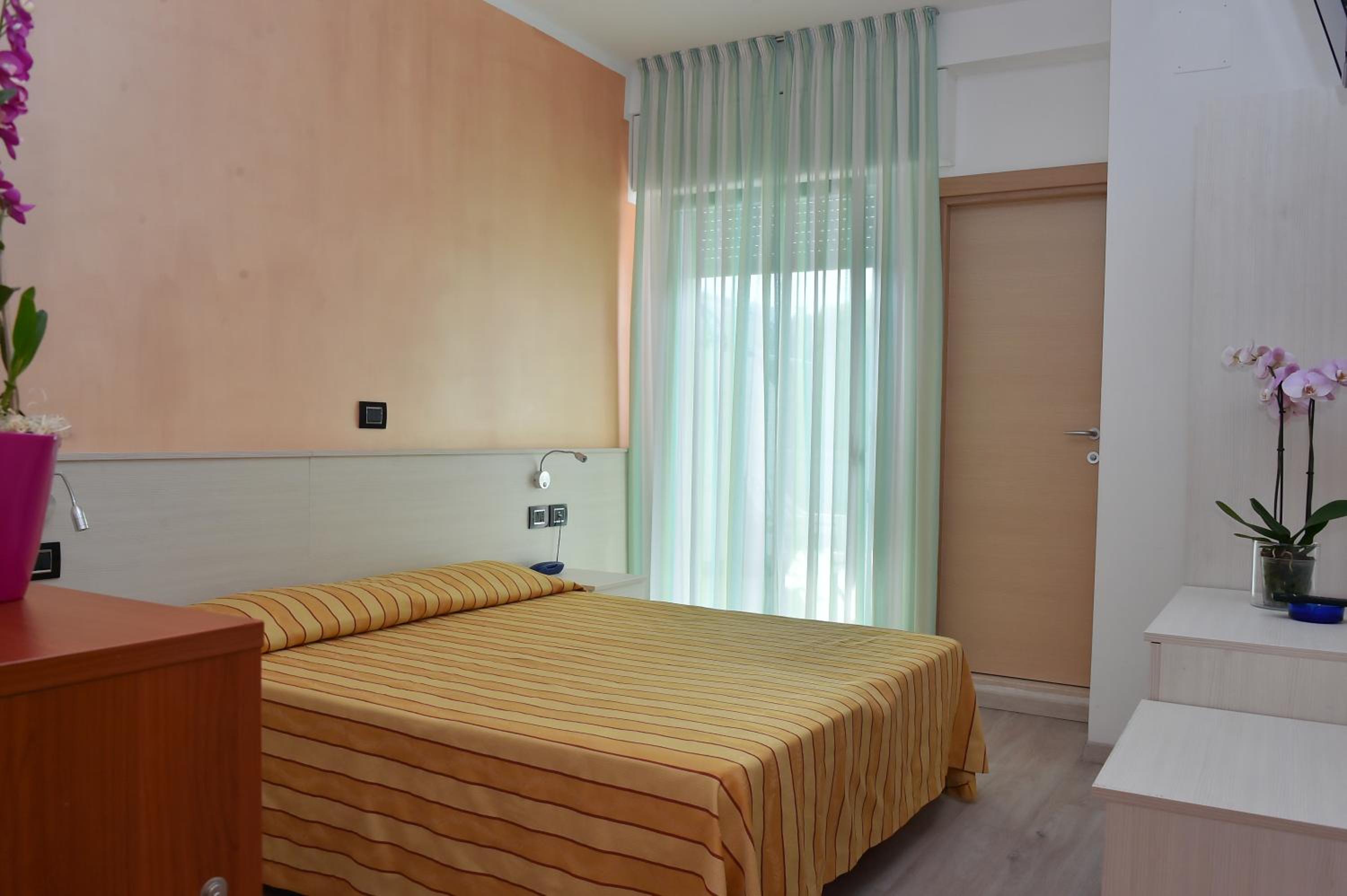 Triple Room with Balcony